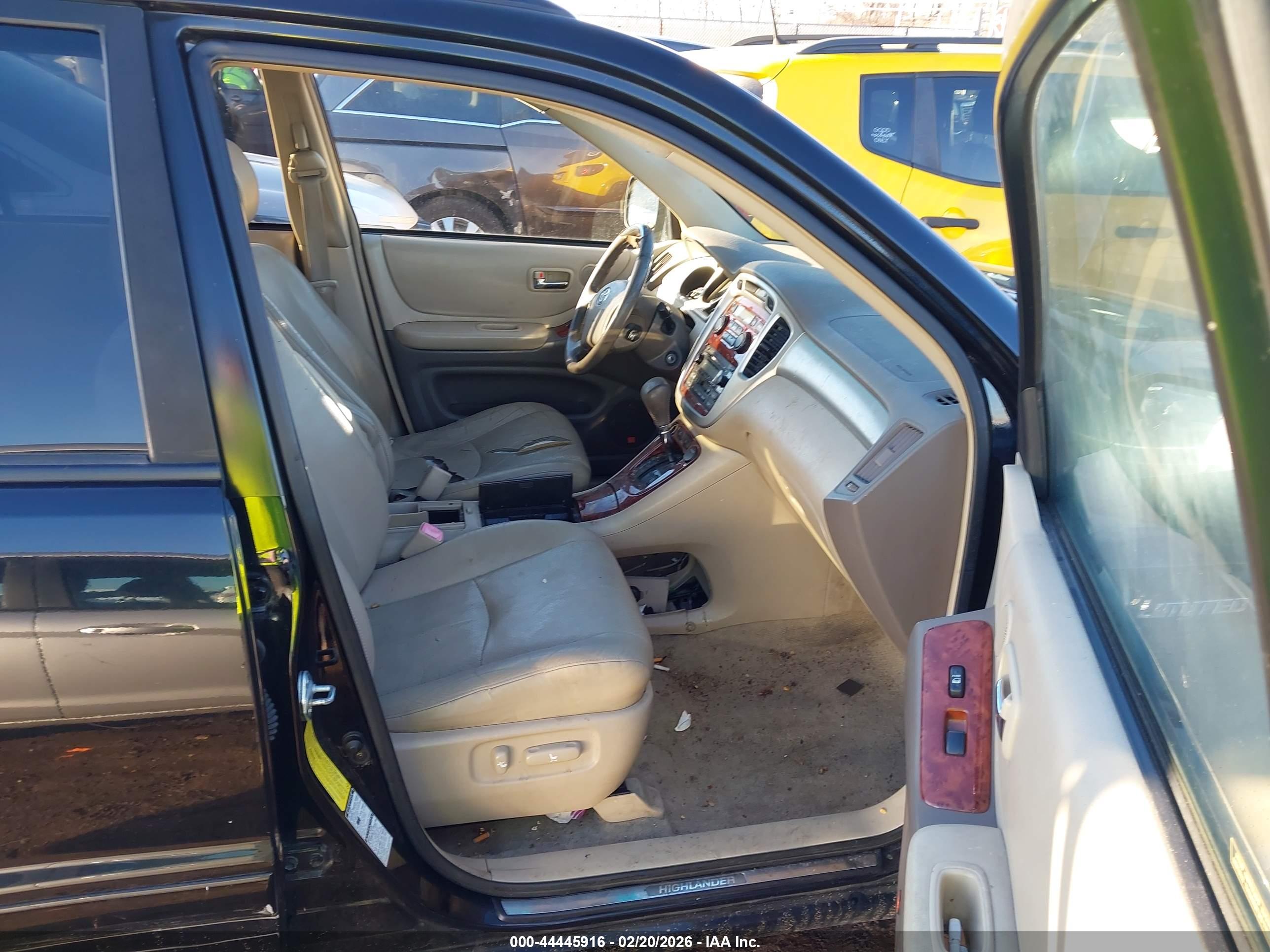 TOYOTA HIGHLANDER image 5