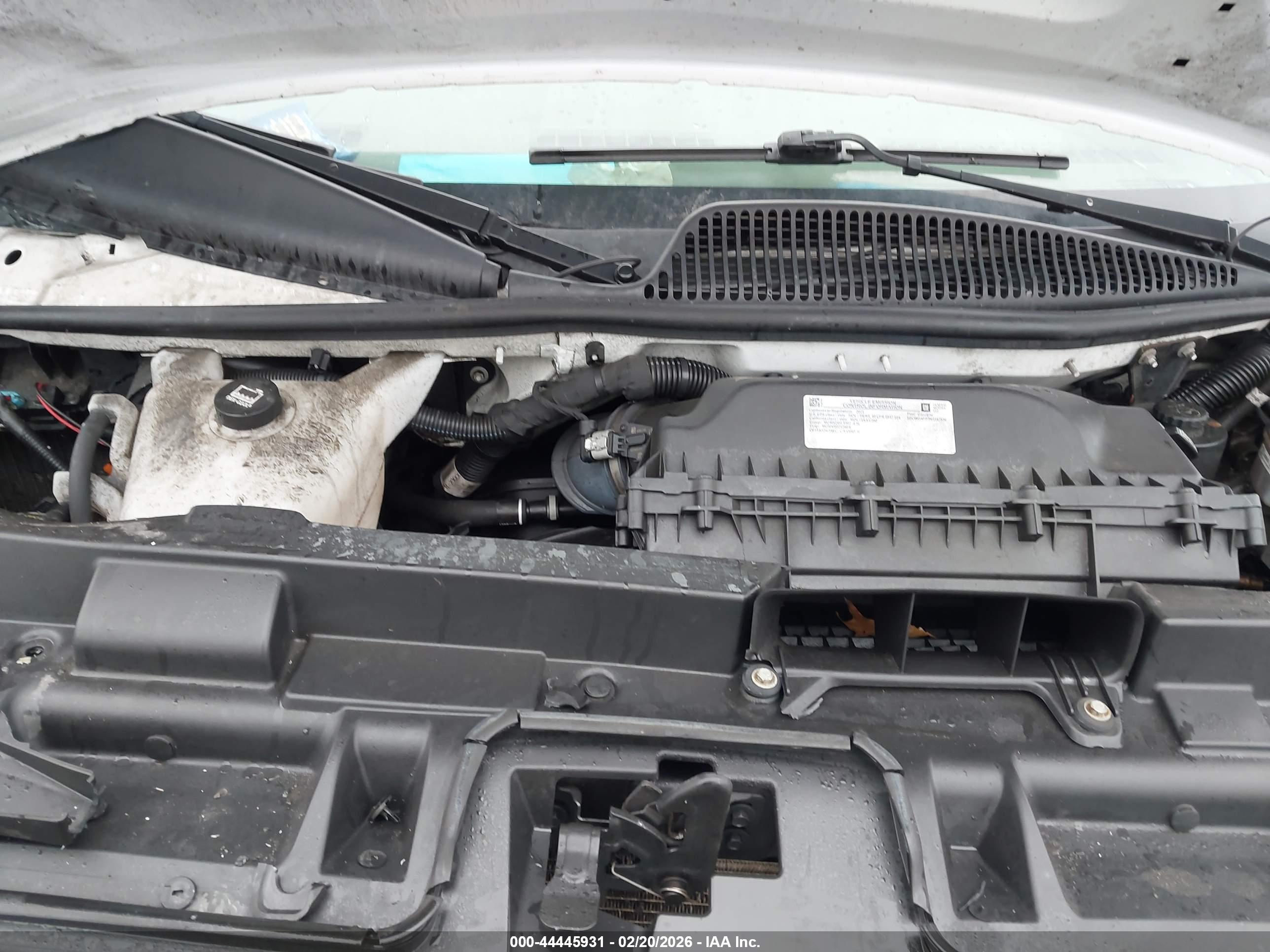 CHEVROLET EXPRESS image 10