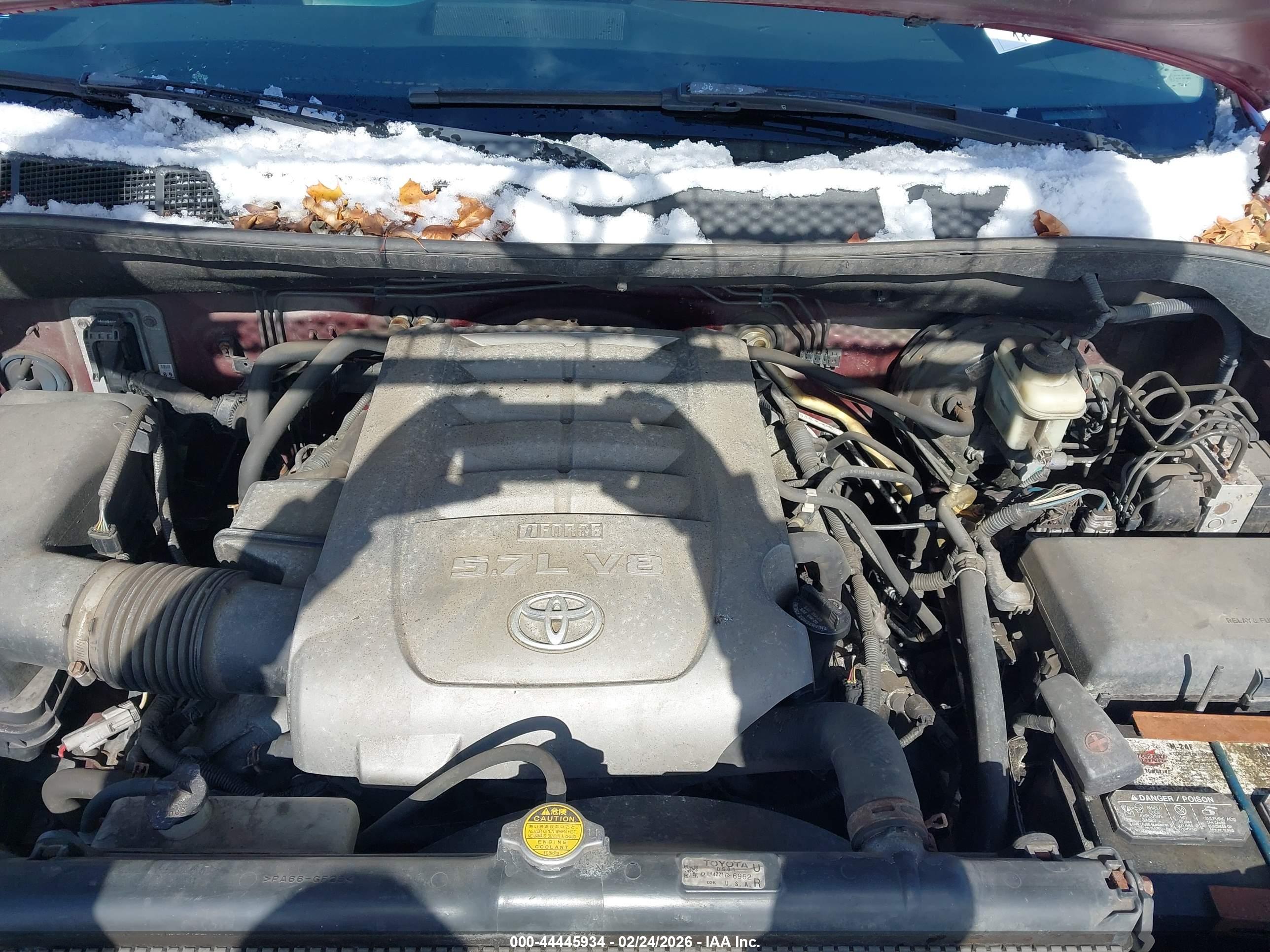 TOYOTA TUNDRA image 10