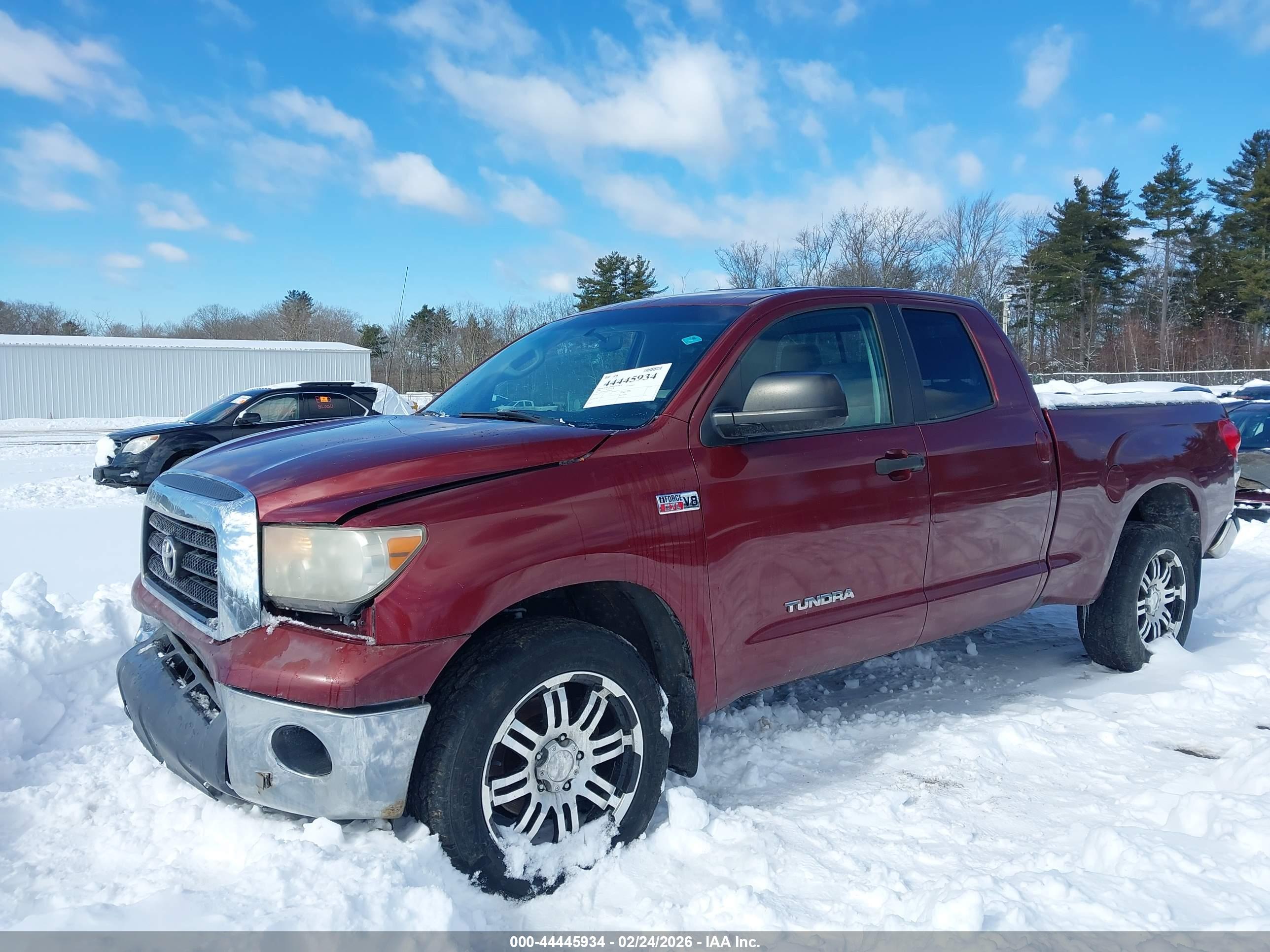 TOYOTA TUNDRA image 2