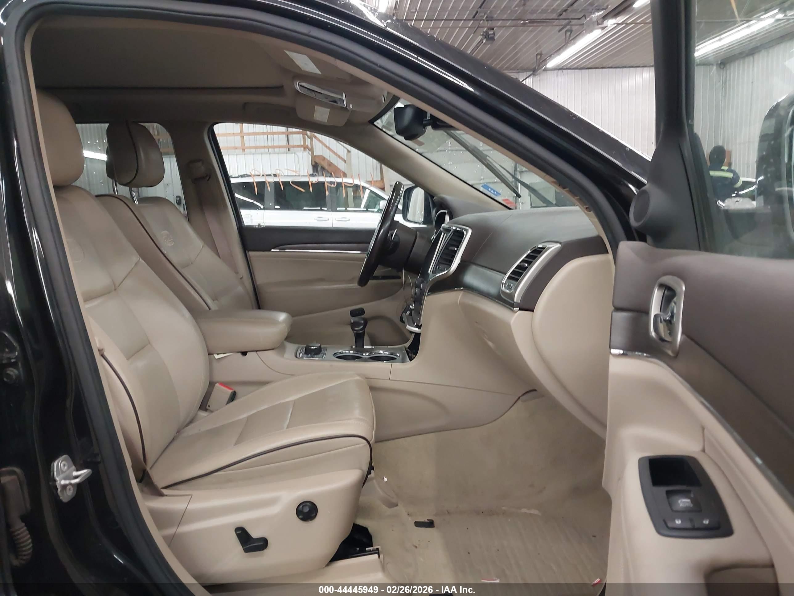 JEEP GRAND image 5