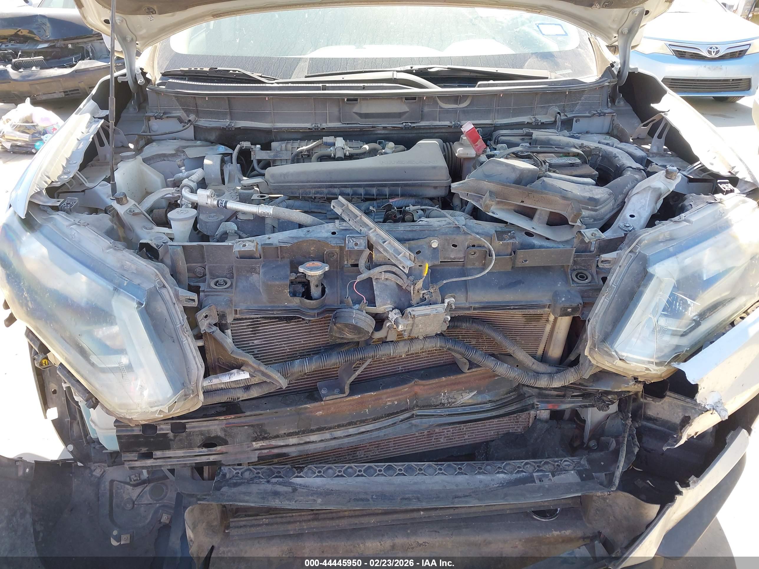 NISSAN ROGUE image 10
