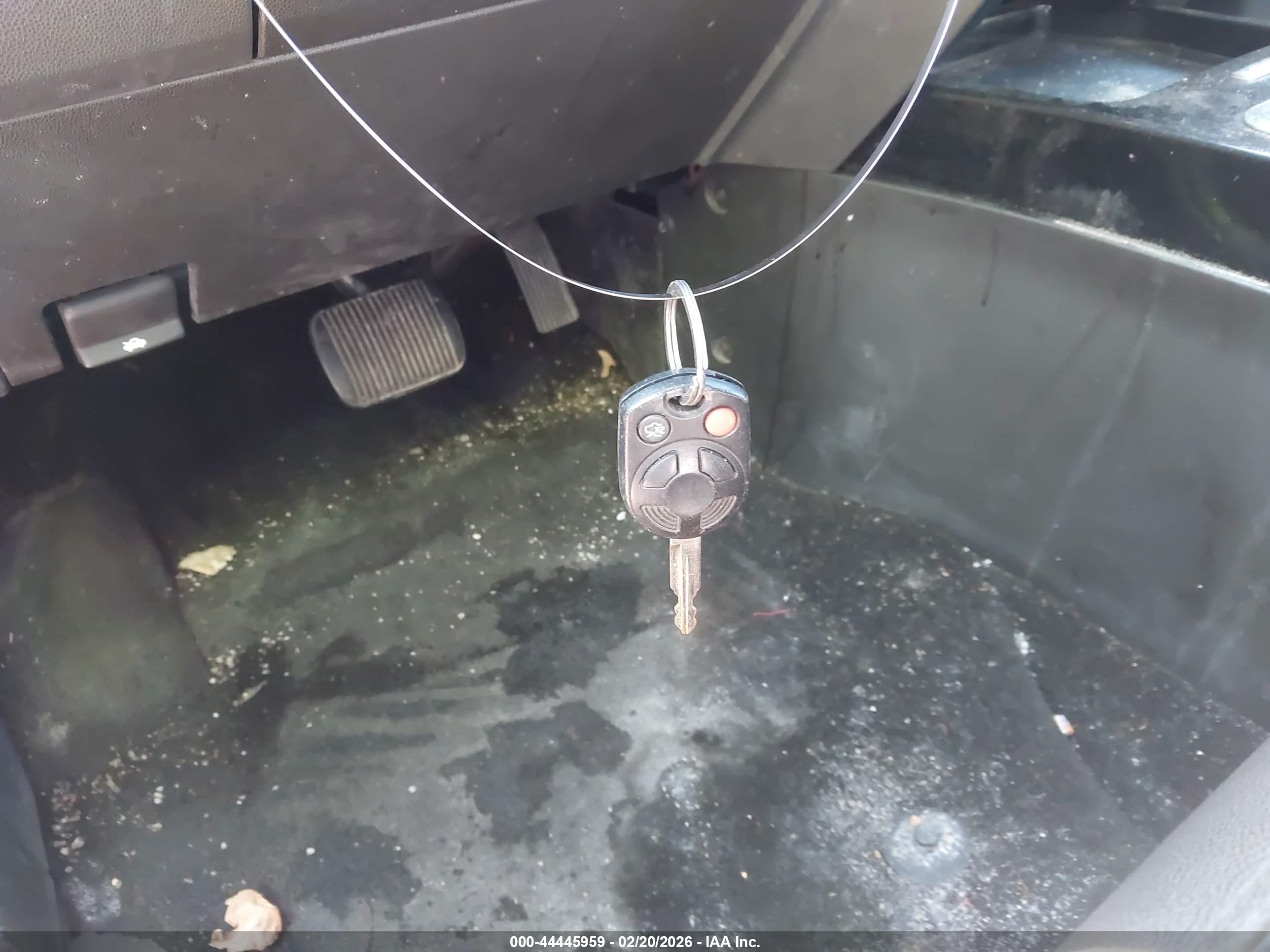 FORD ESCAPE image 11