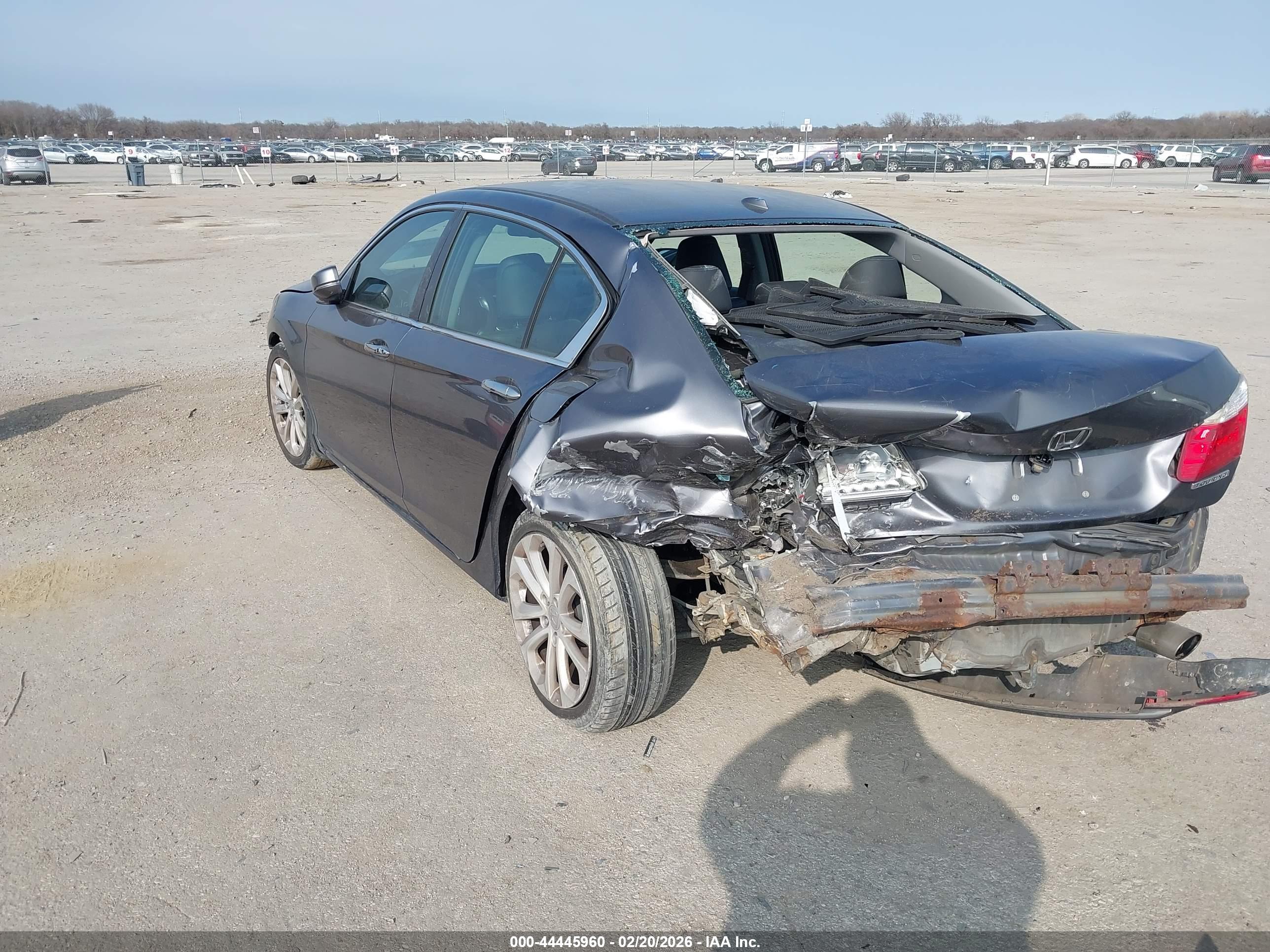 HONDA ACCORD image 3
