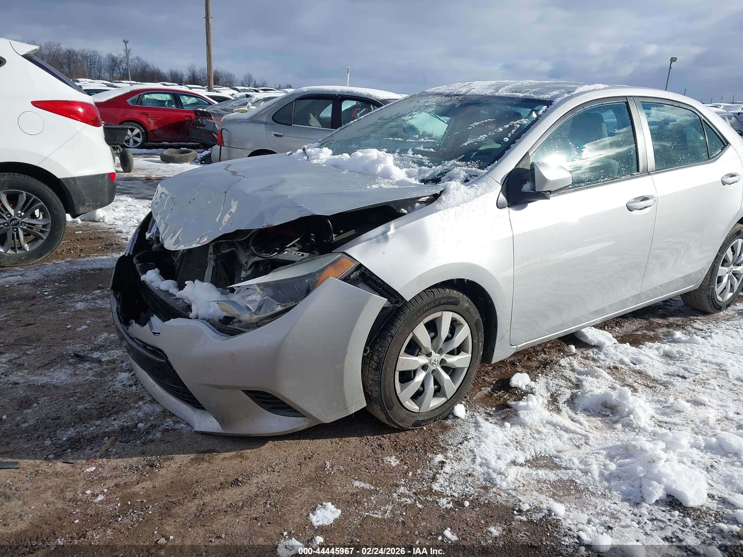 TOYOTA COROLLA image 6