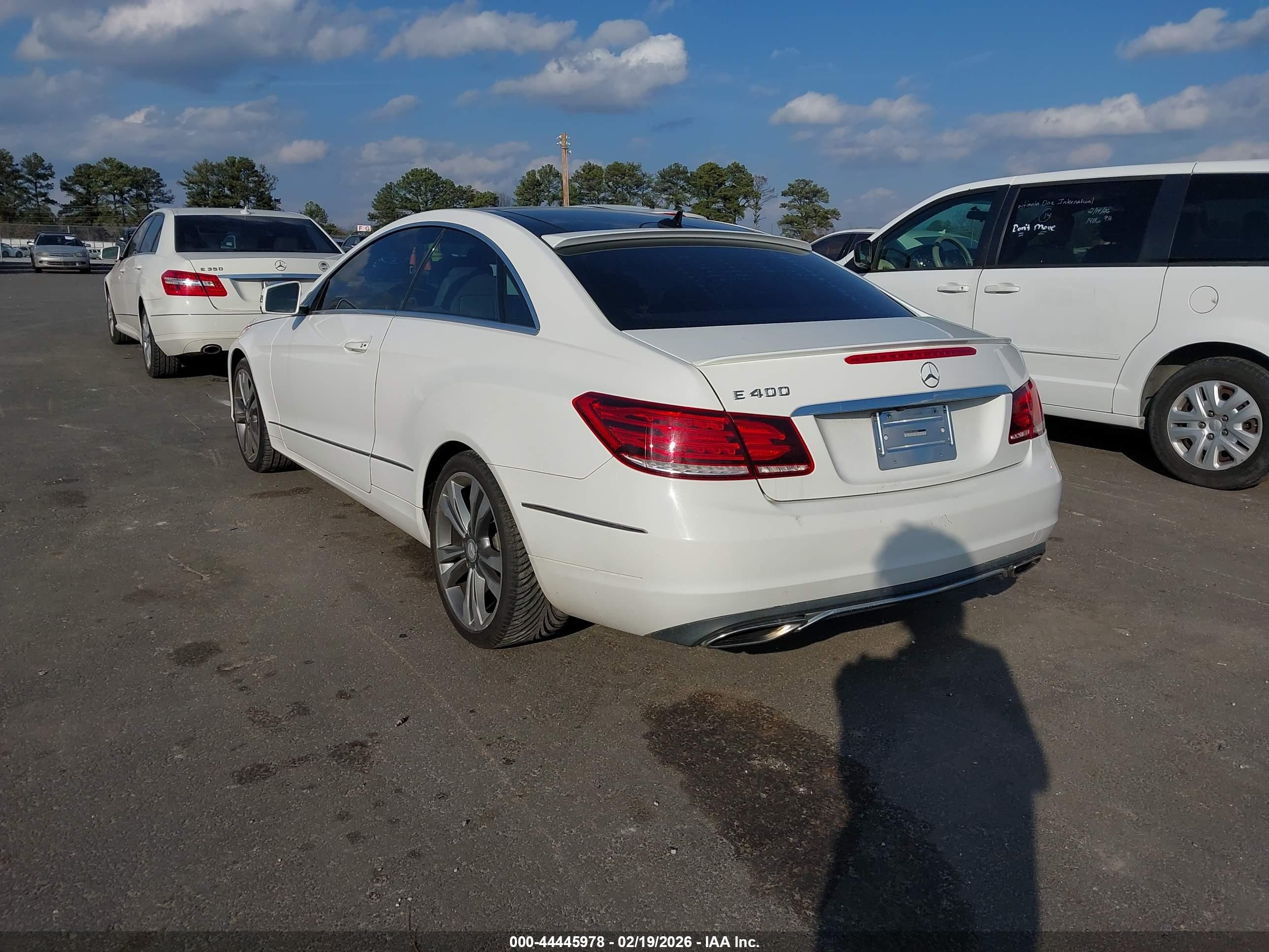 MERCEDES-BENZ E image 3