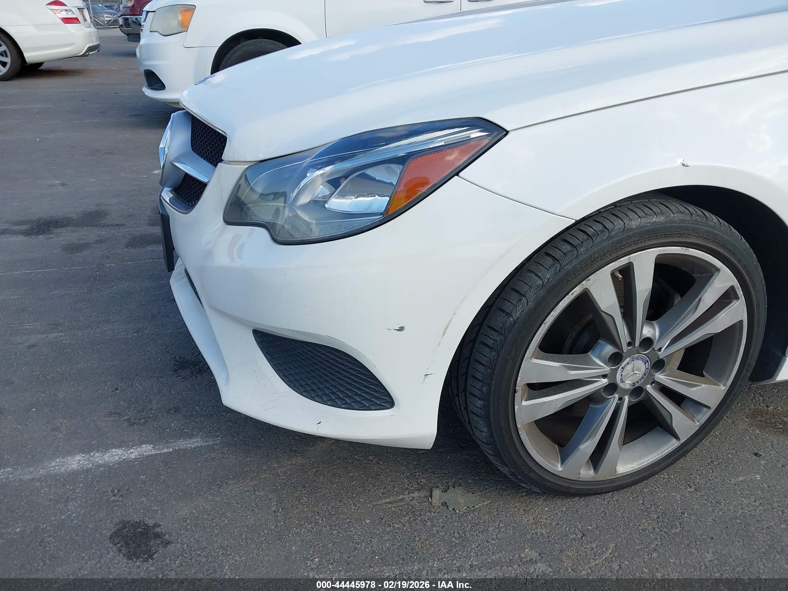 MERCEDES-BENZ E image 6