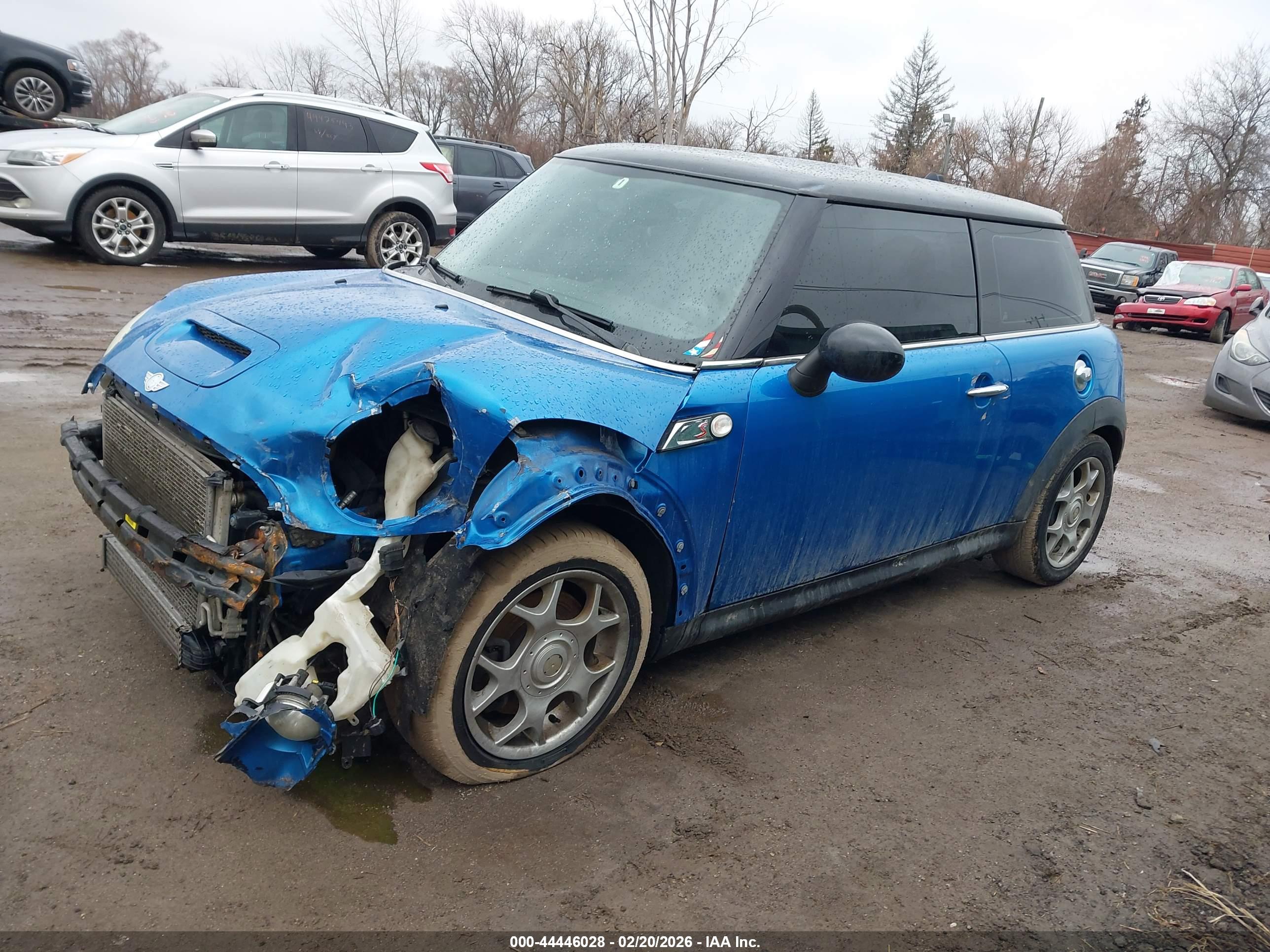 MINI COOPER image 2