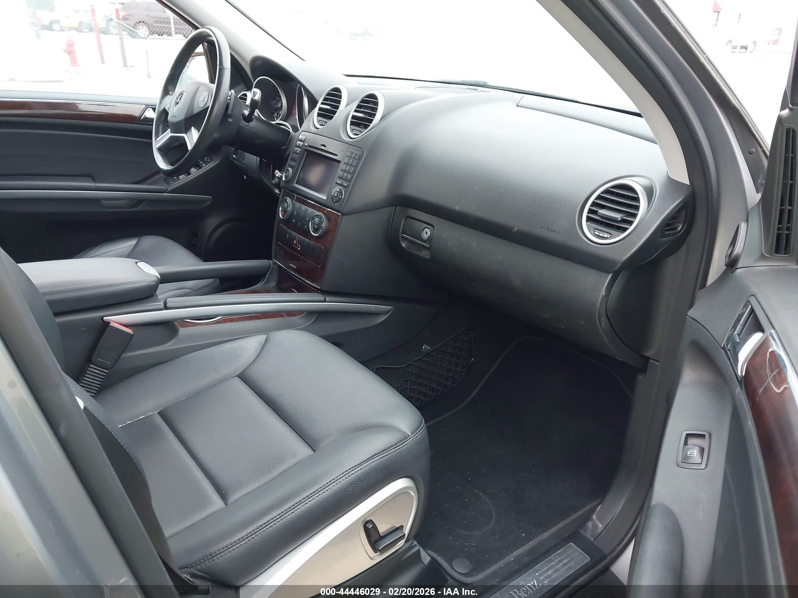 MERCEDES-BENZ ML image 5