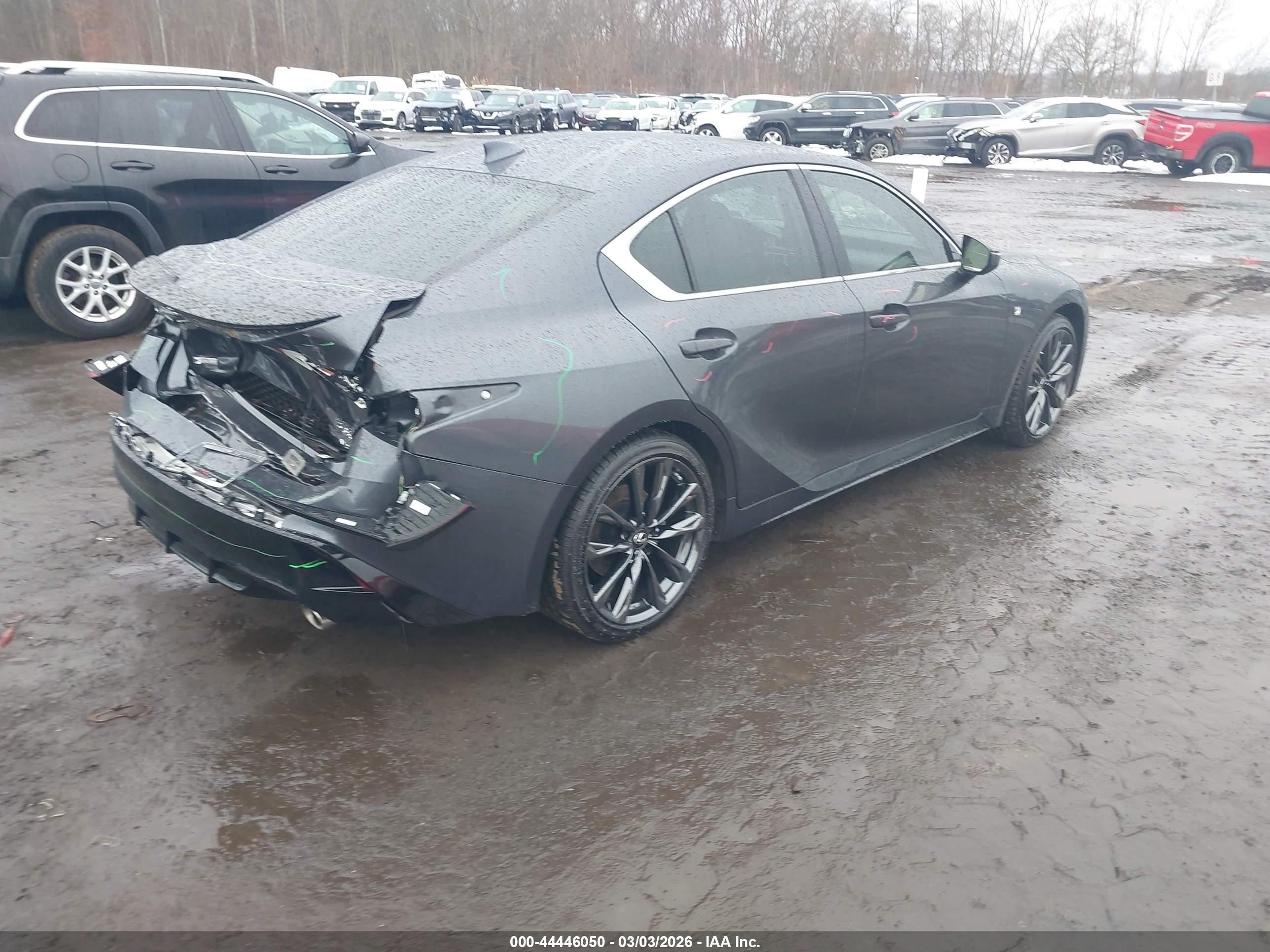 LEXUS IS image 4