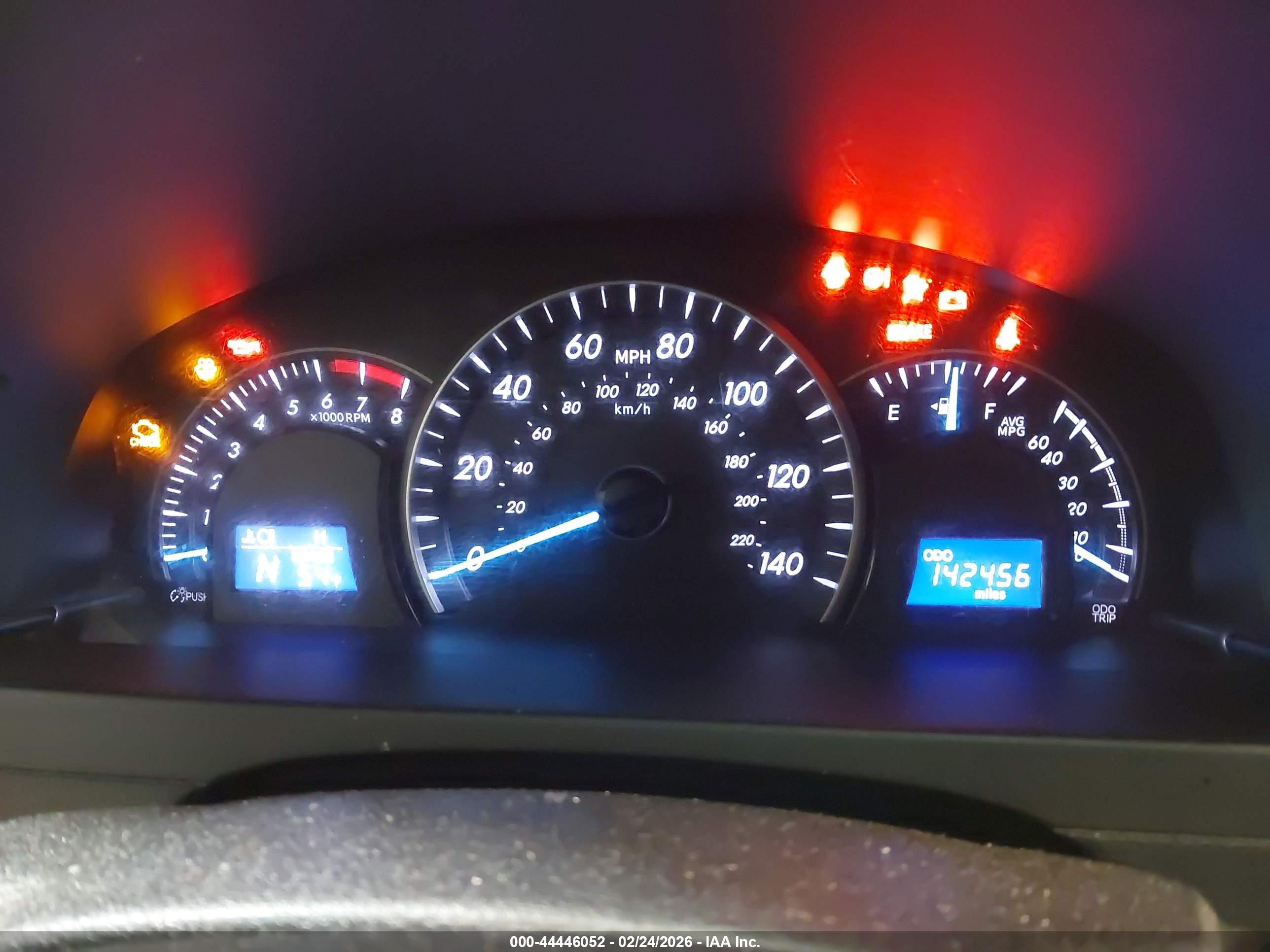 TOYOTA CAMRY image 7