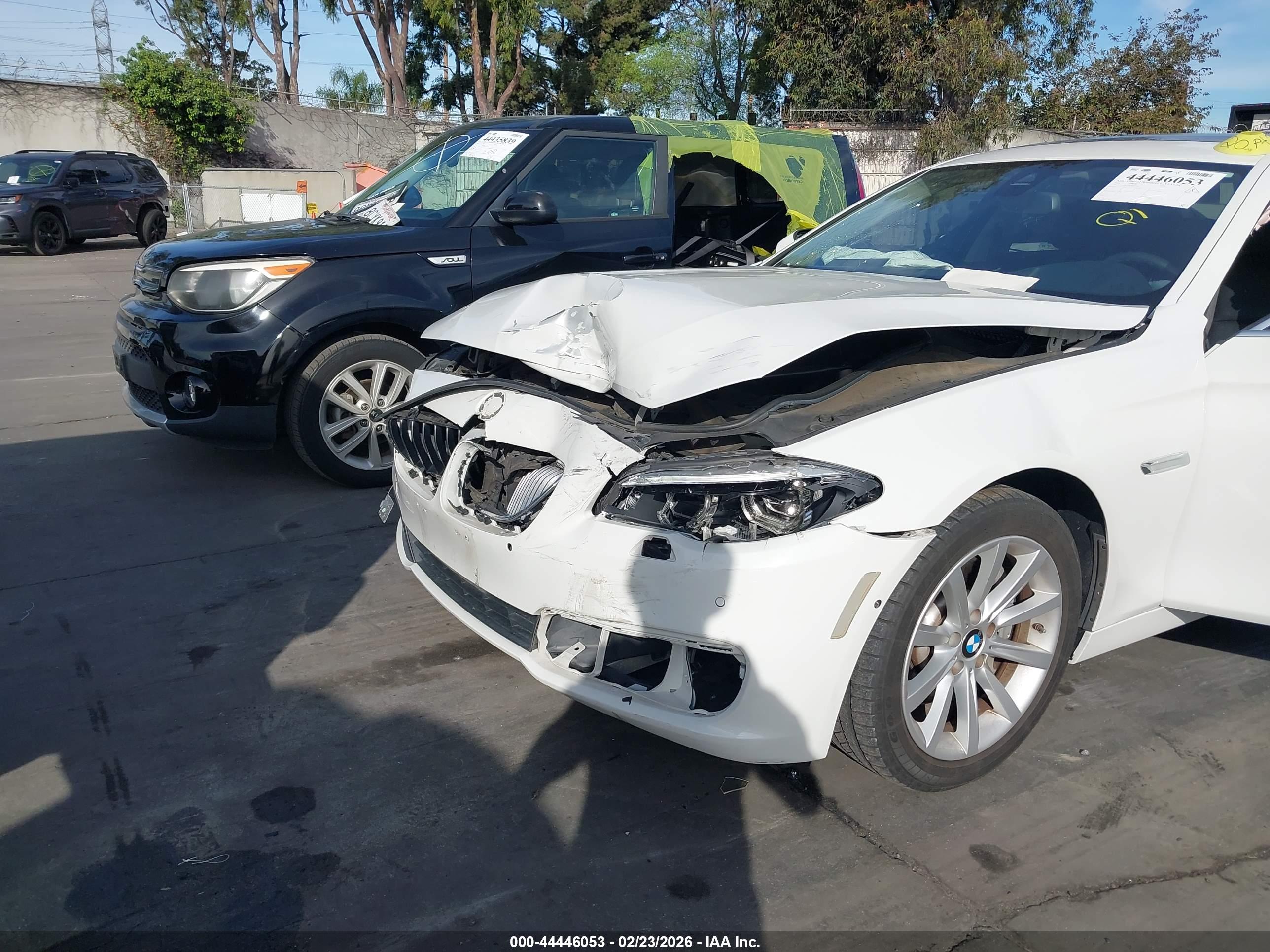 BMW 535I image 6