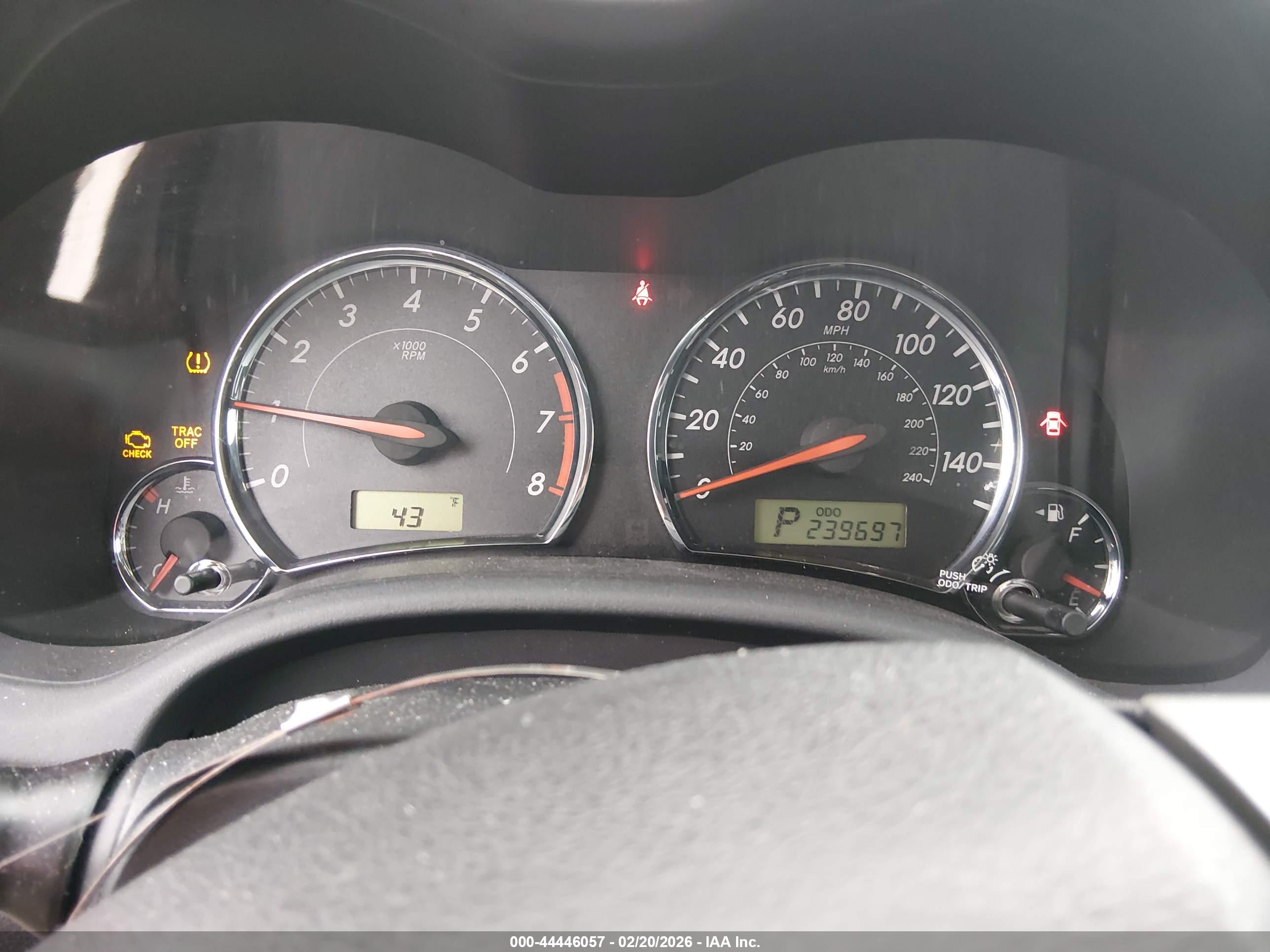 TOYOTA COROLLA image 7