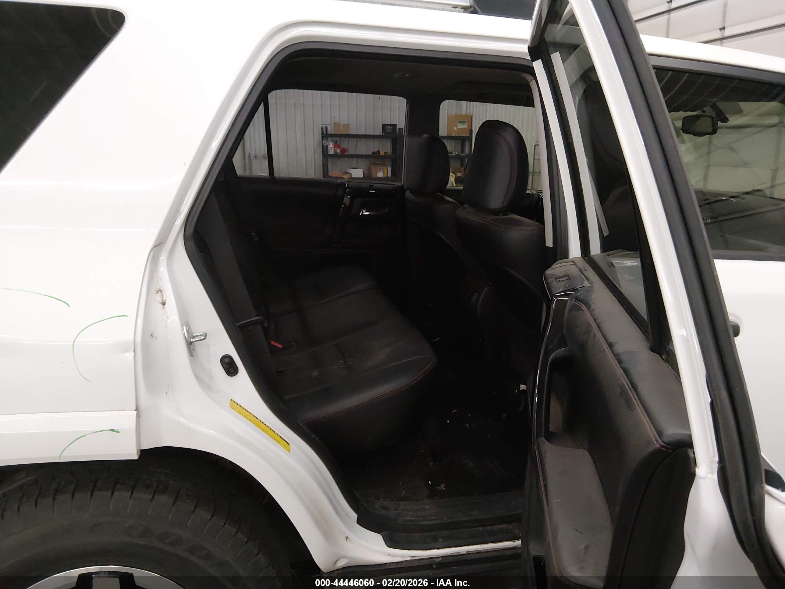 TOYOTA 4RUNNER image 8