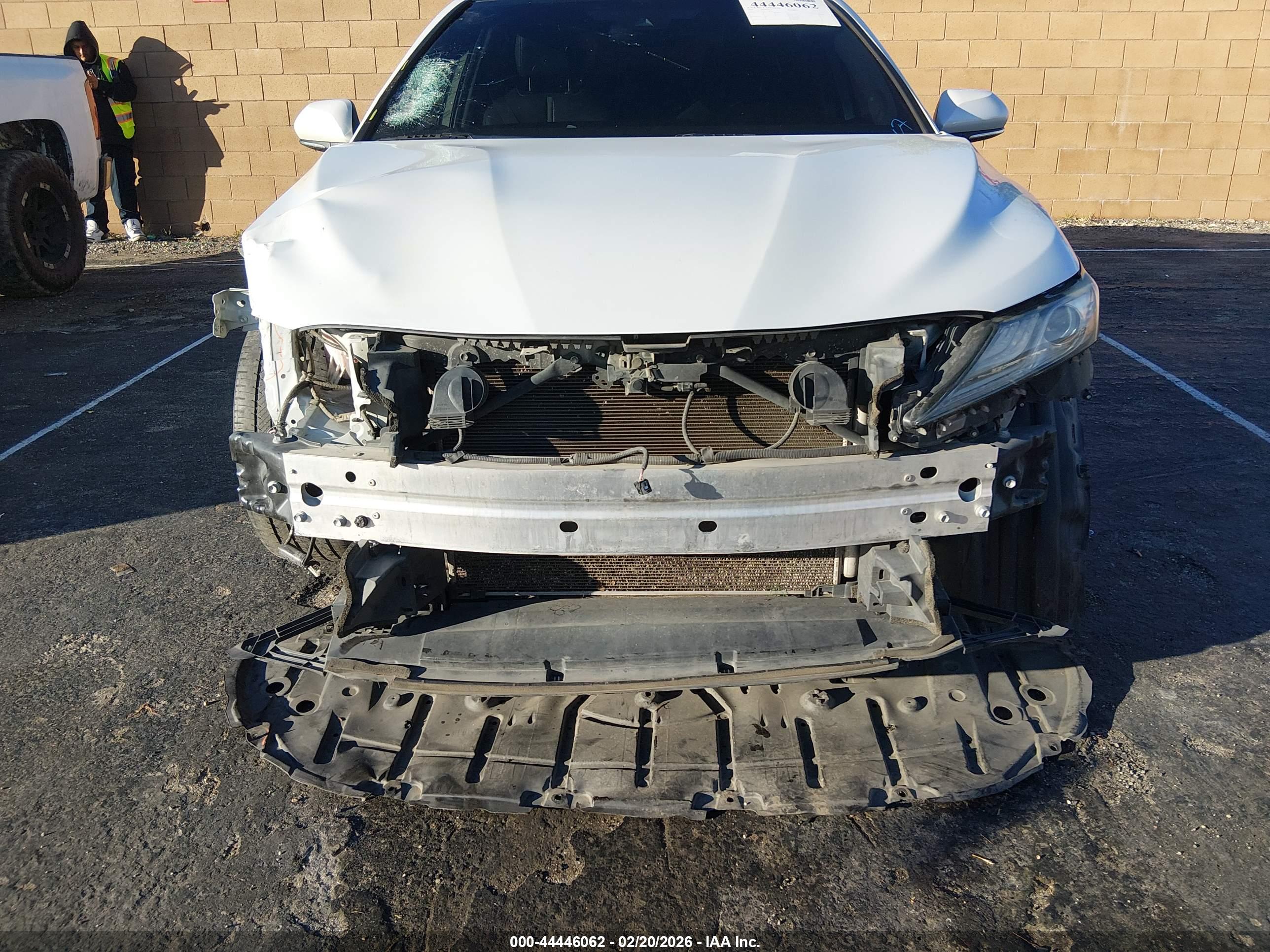 TOYOTA CAMRY image 6