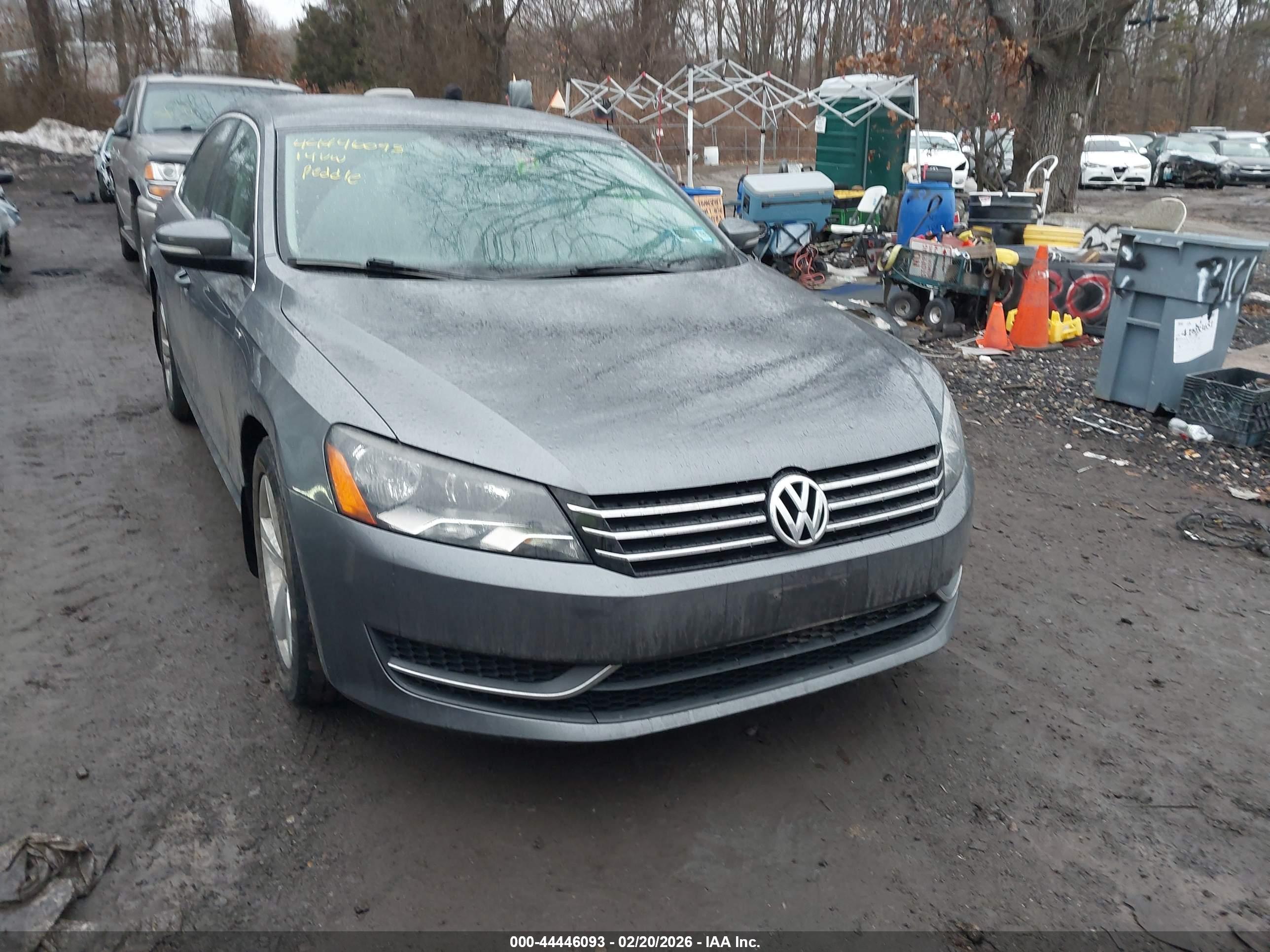 VOLKSWAGEN PASSAT image 6
