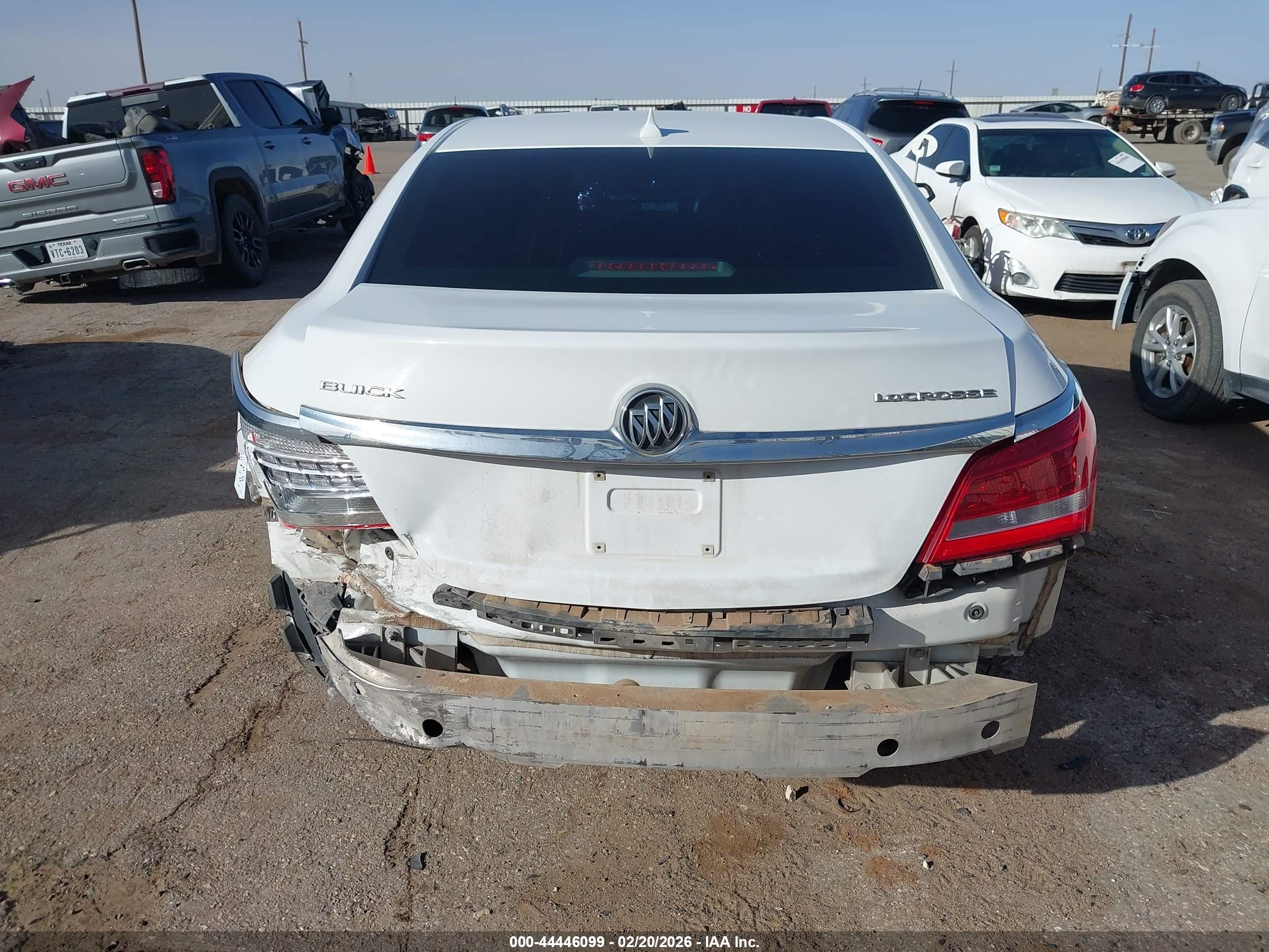 BUICK LACROSSE image 6
