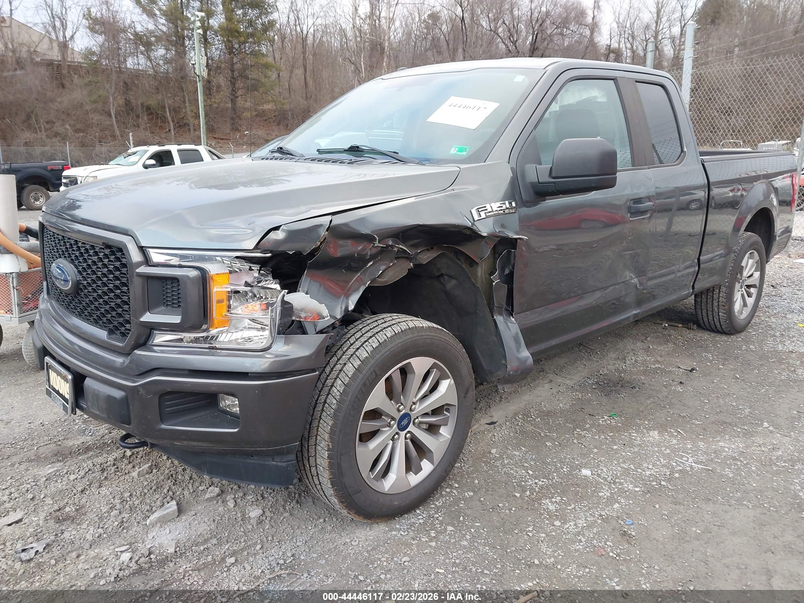 FORD F-150 image 2