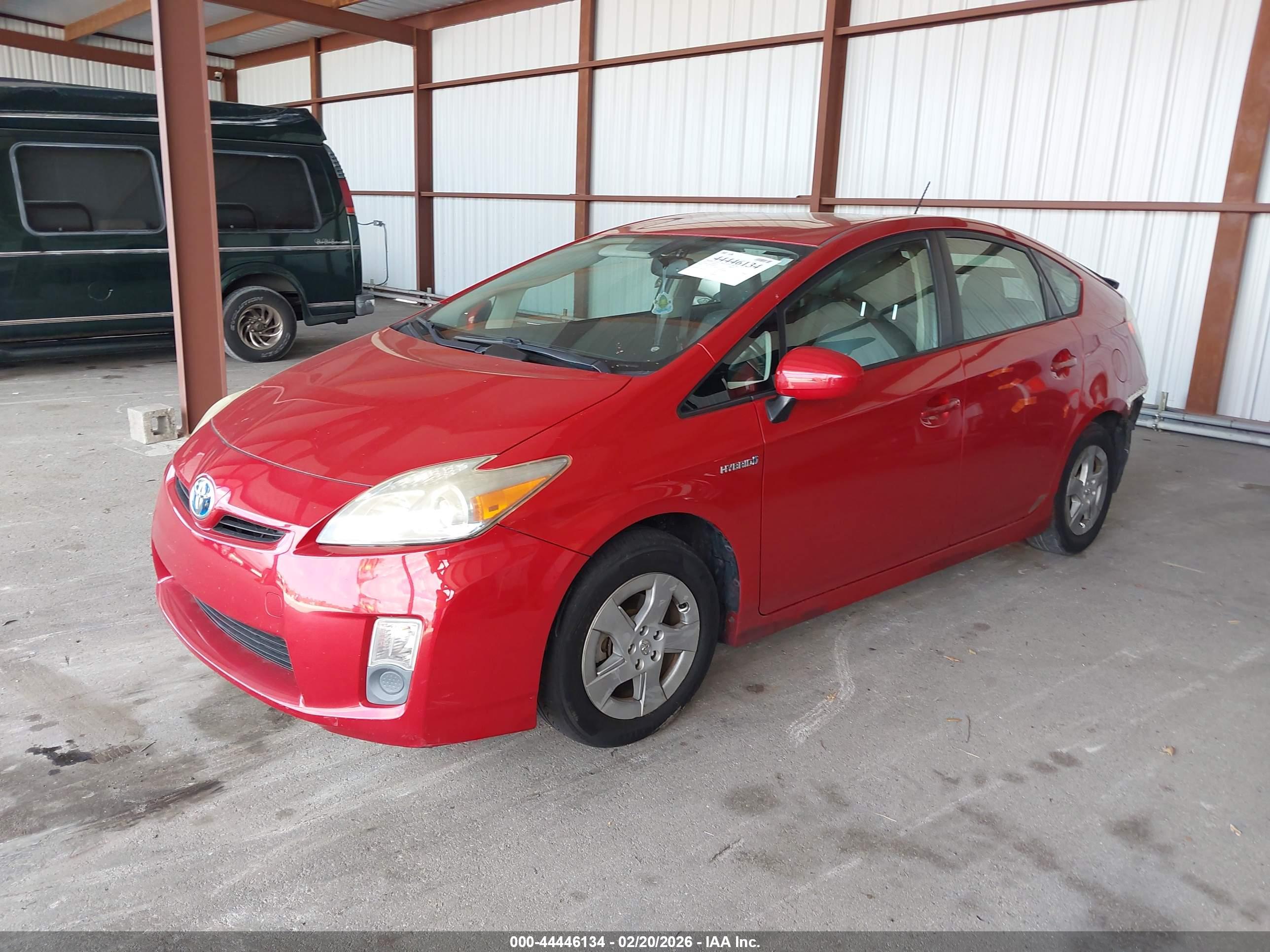 TOYOTA PRIUS image 2