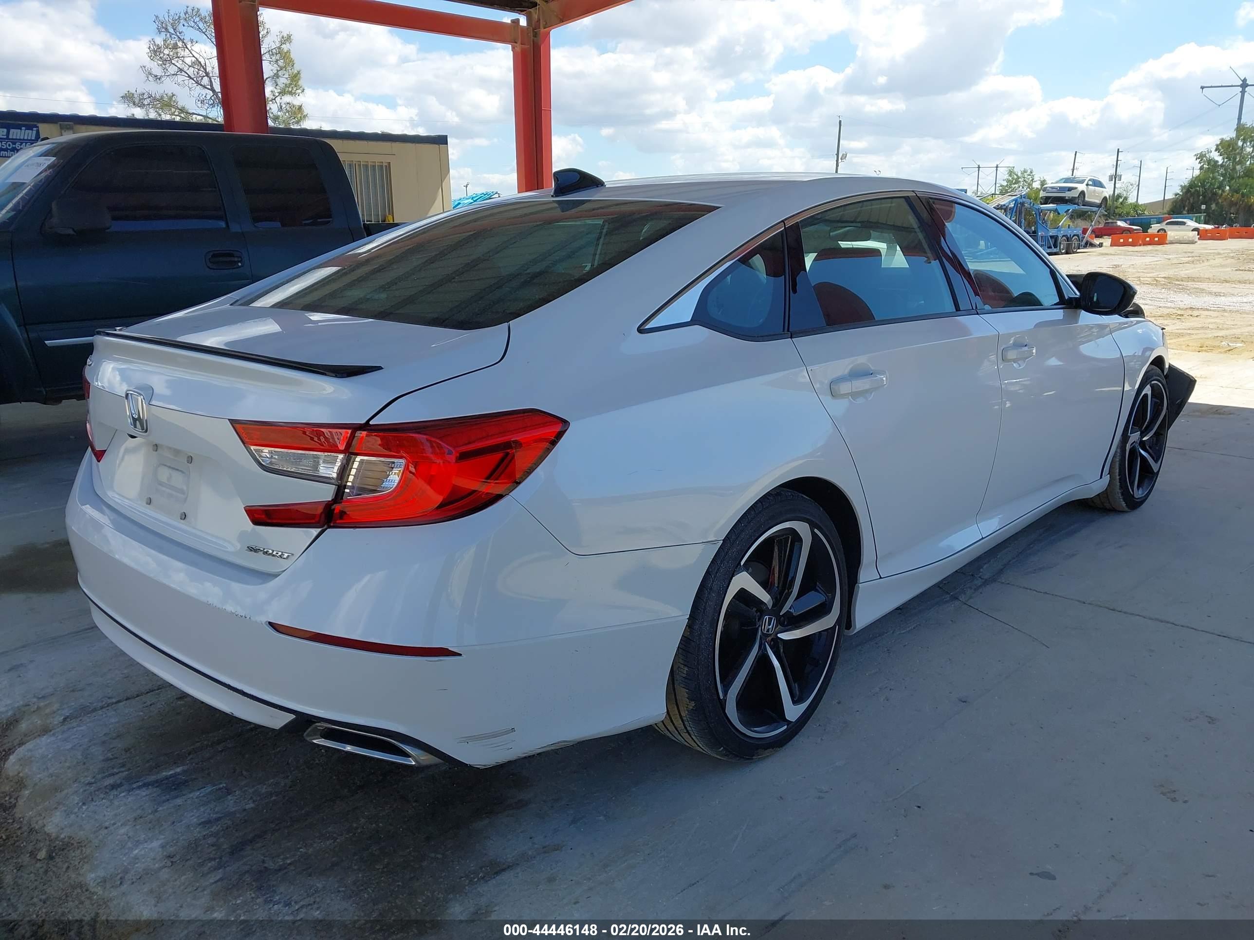HONDA ACCORD image 4