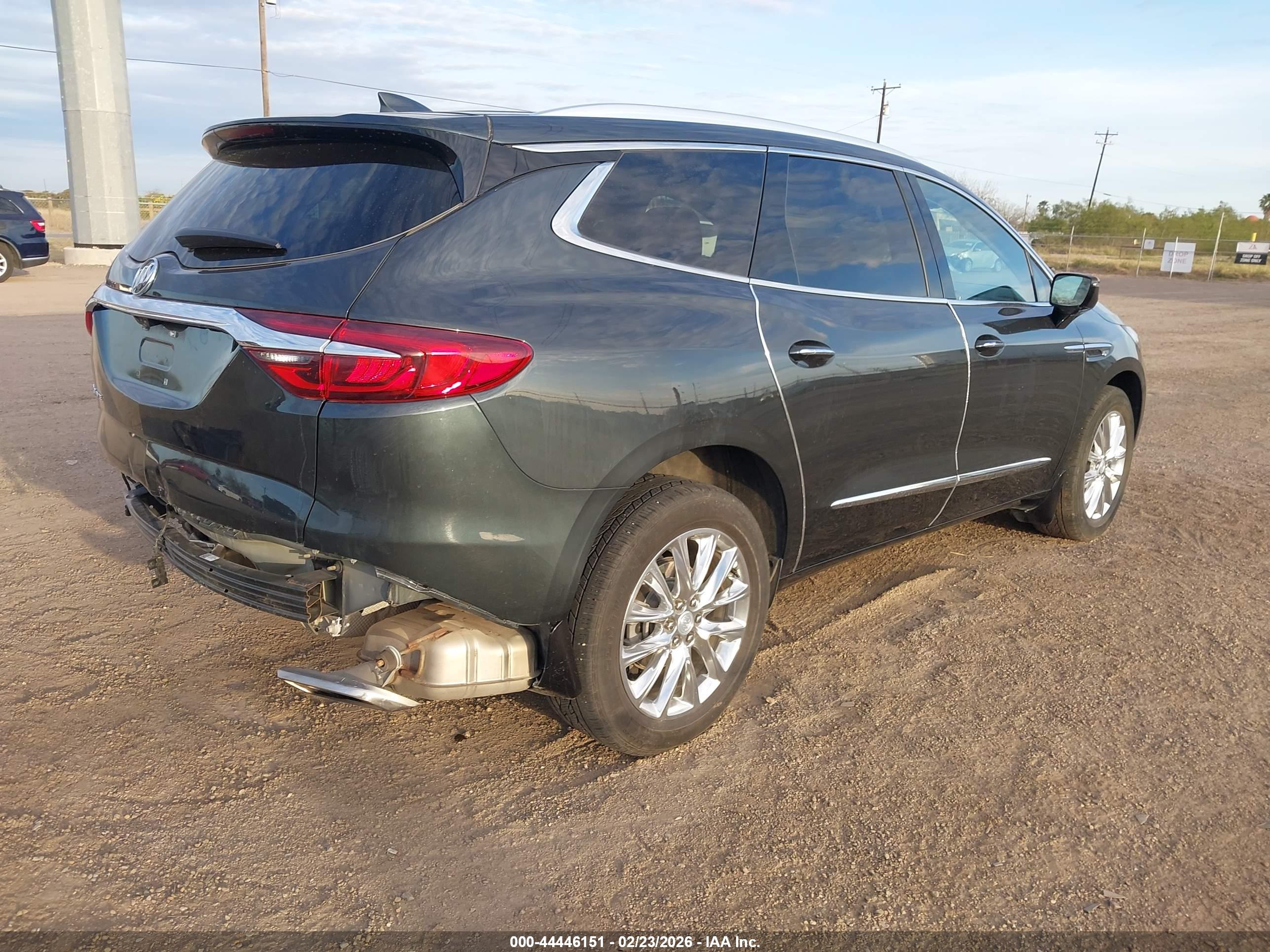 BUICK ENCLAVE image 4