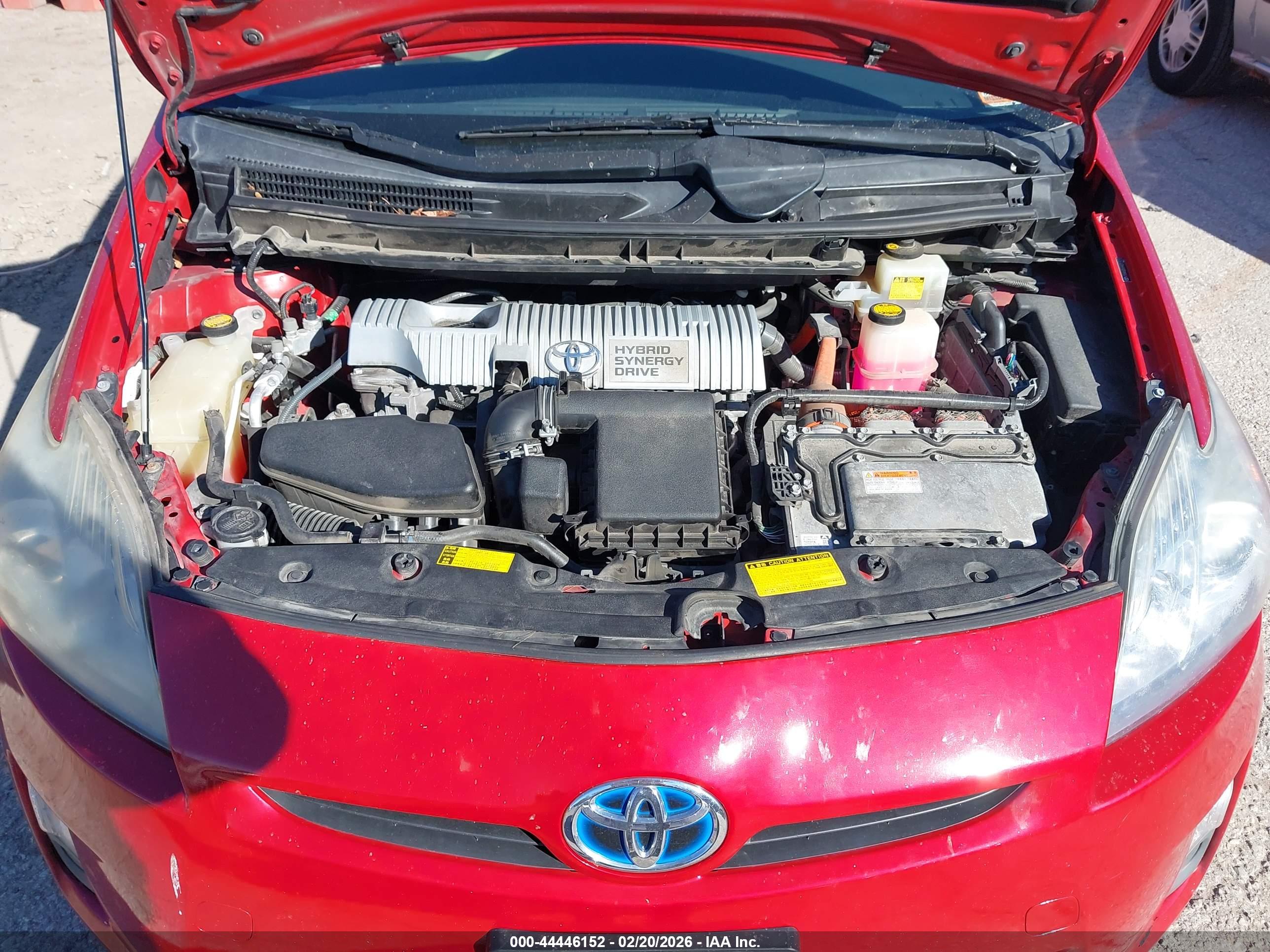 TOYOTA PRIUS image 10
