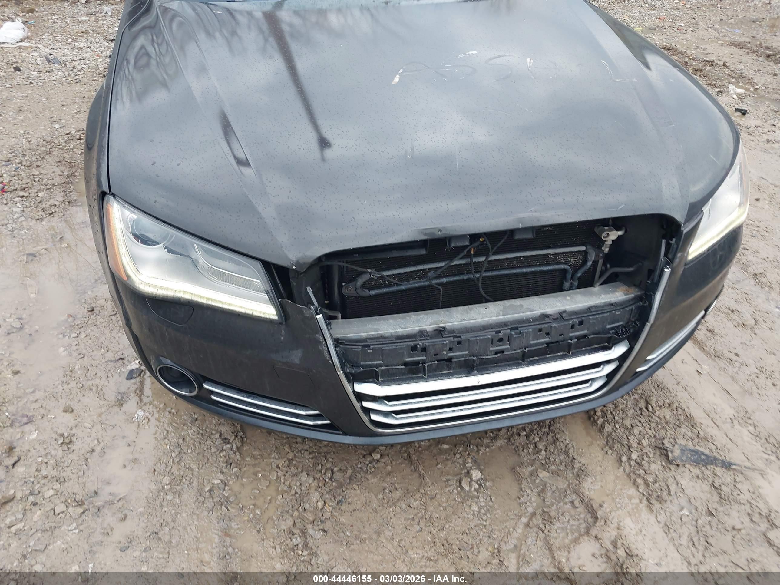 AUDI A8 image 6