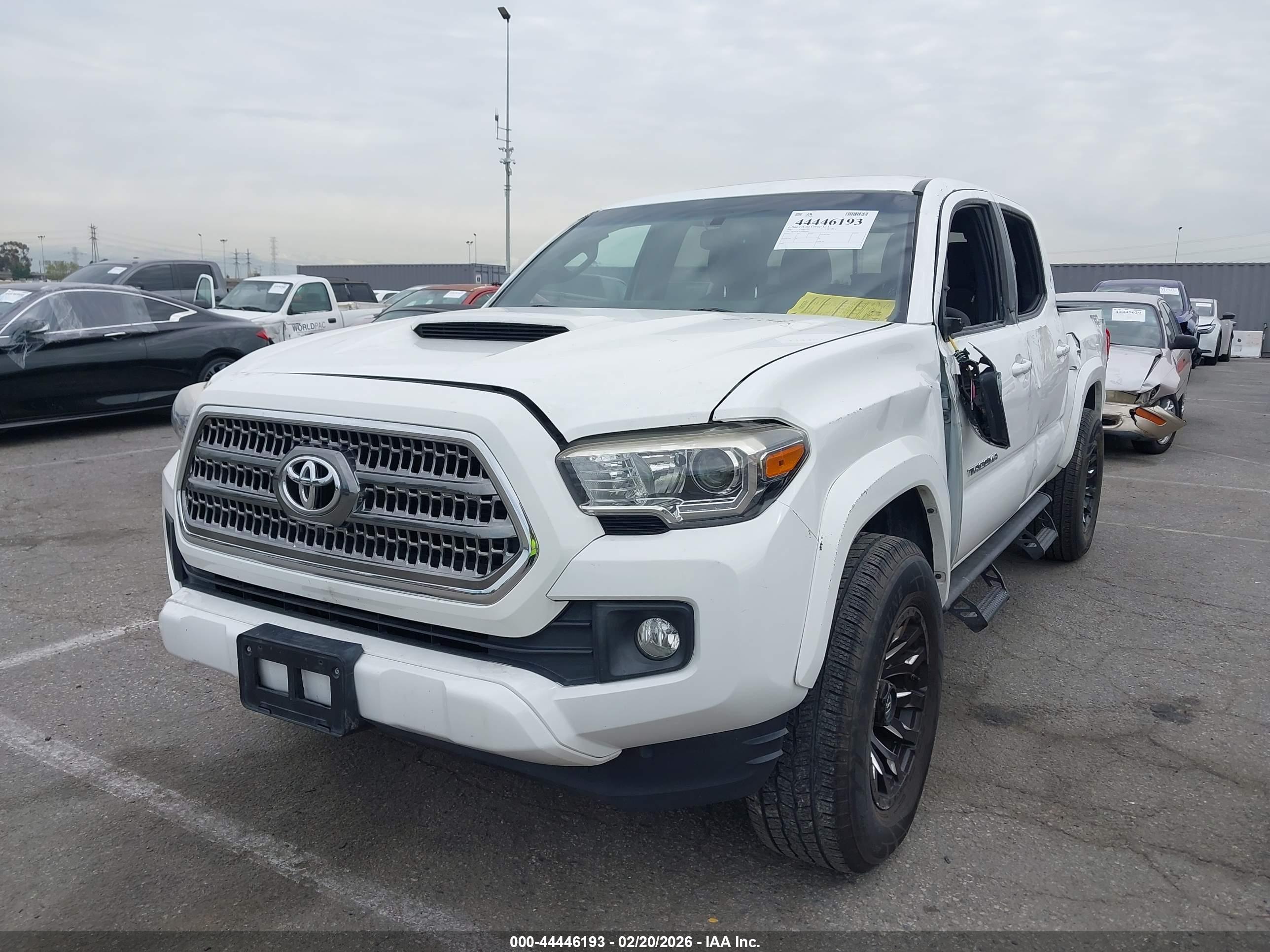 TOYOTA TACOMA image 2