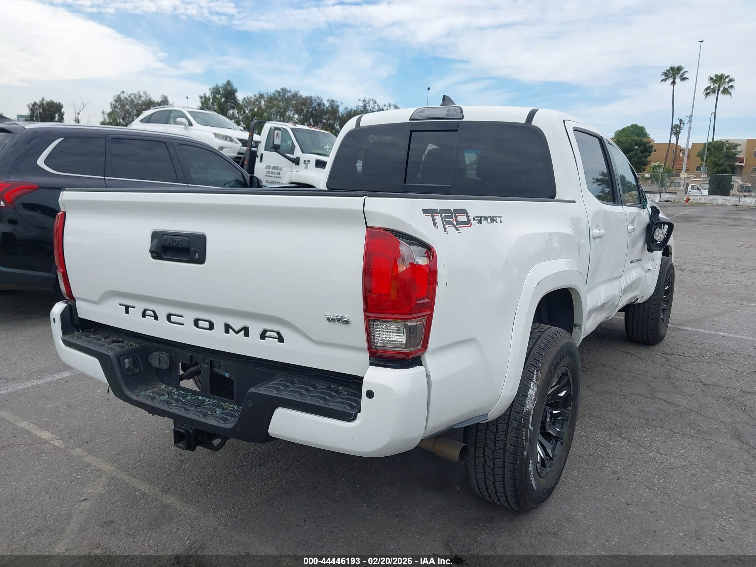 TOYOTA TACOMA image 4