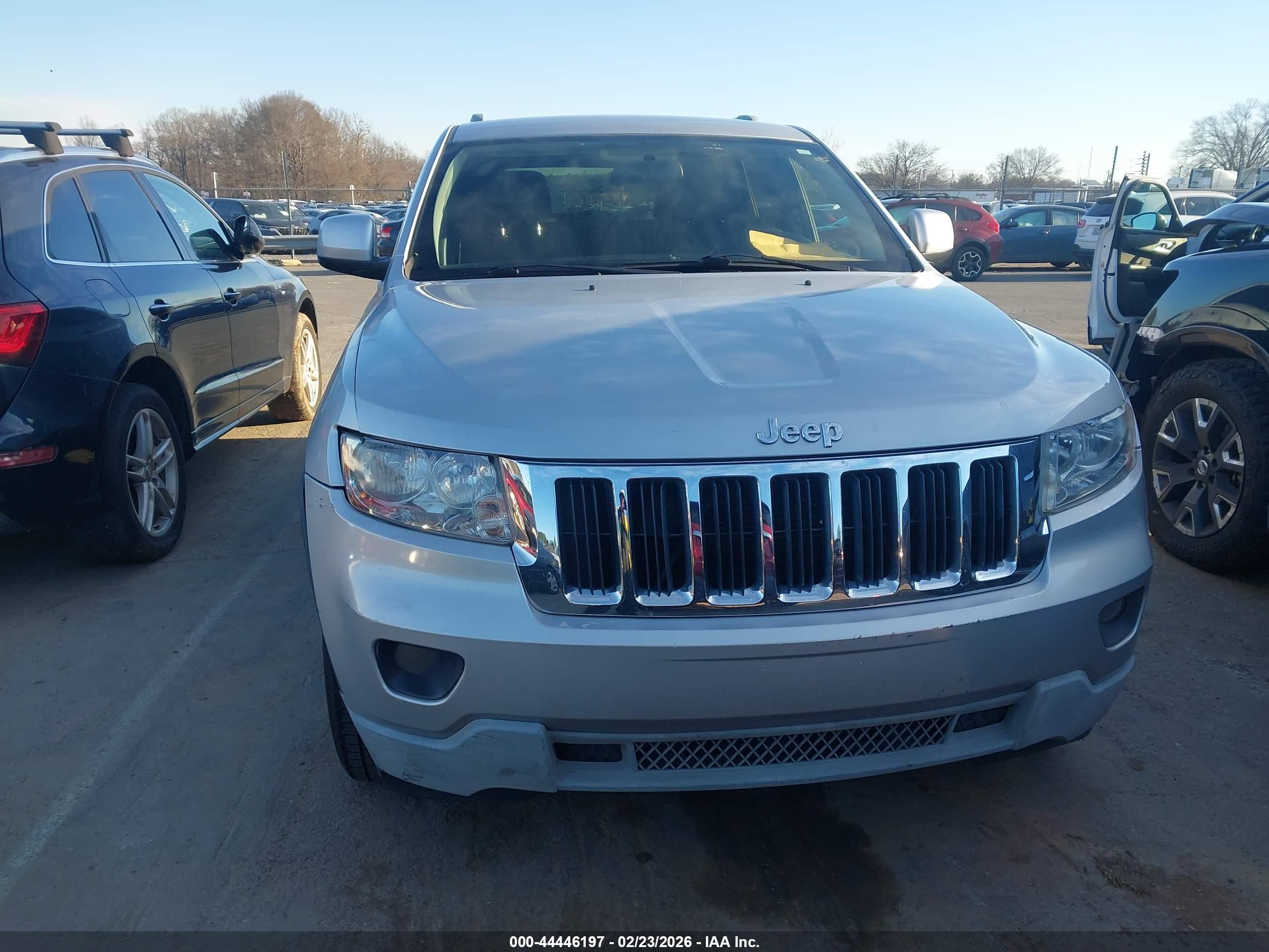 JEEP GRAND image 6