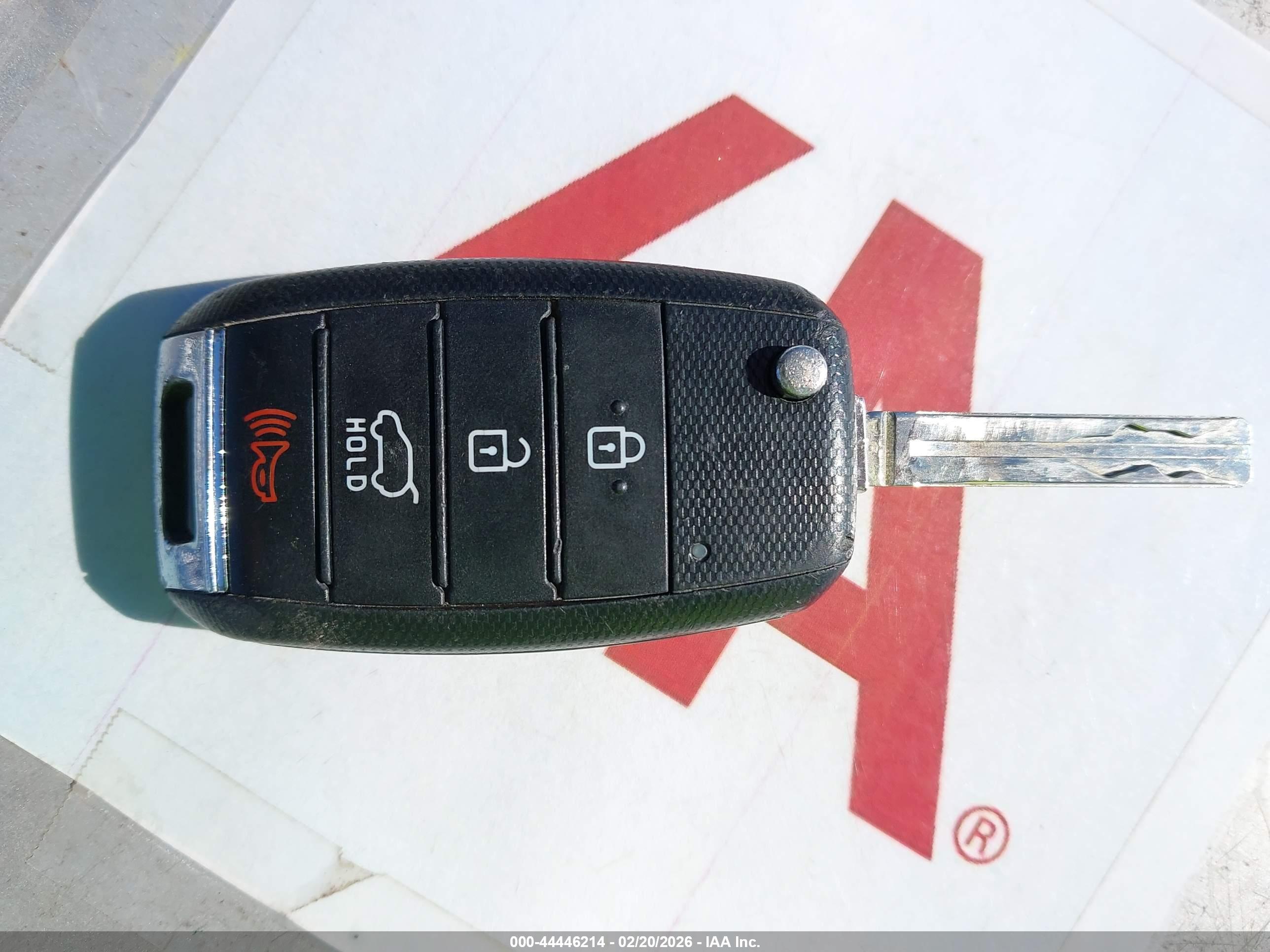 KIA SEDONA image 11