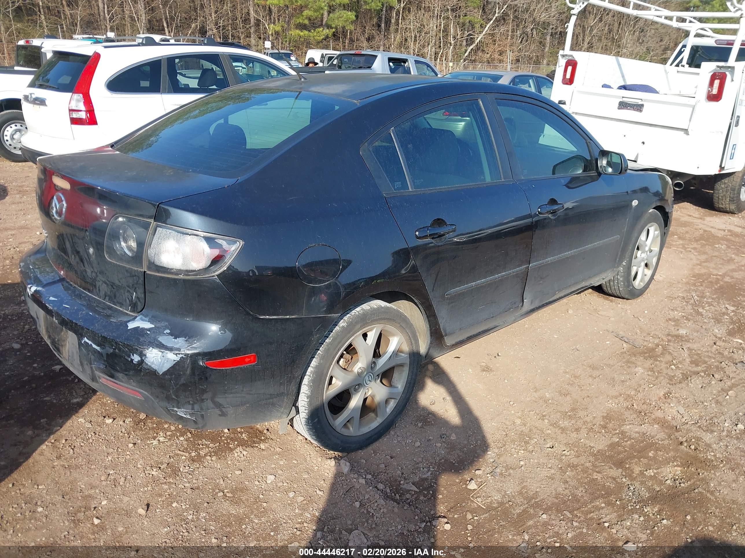 MAZDA MAZDA3 image 4