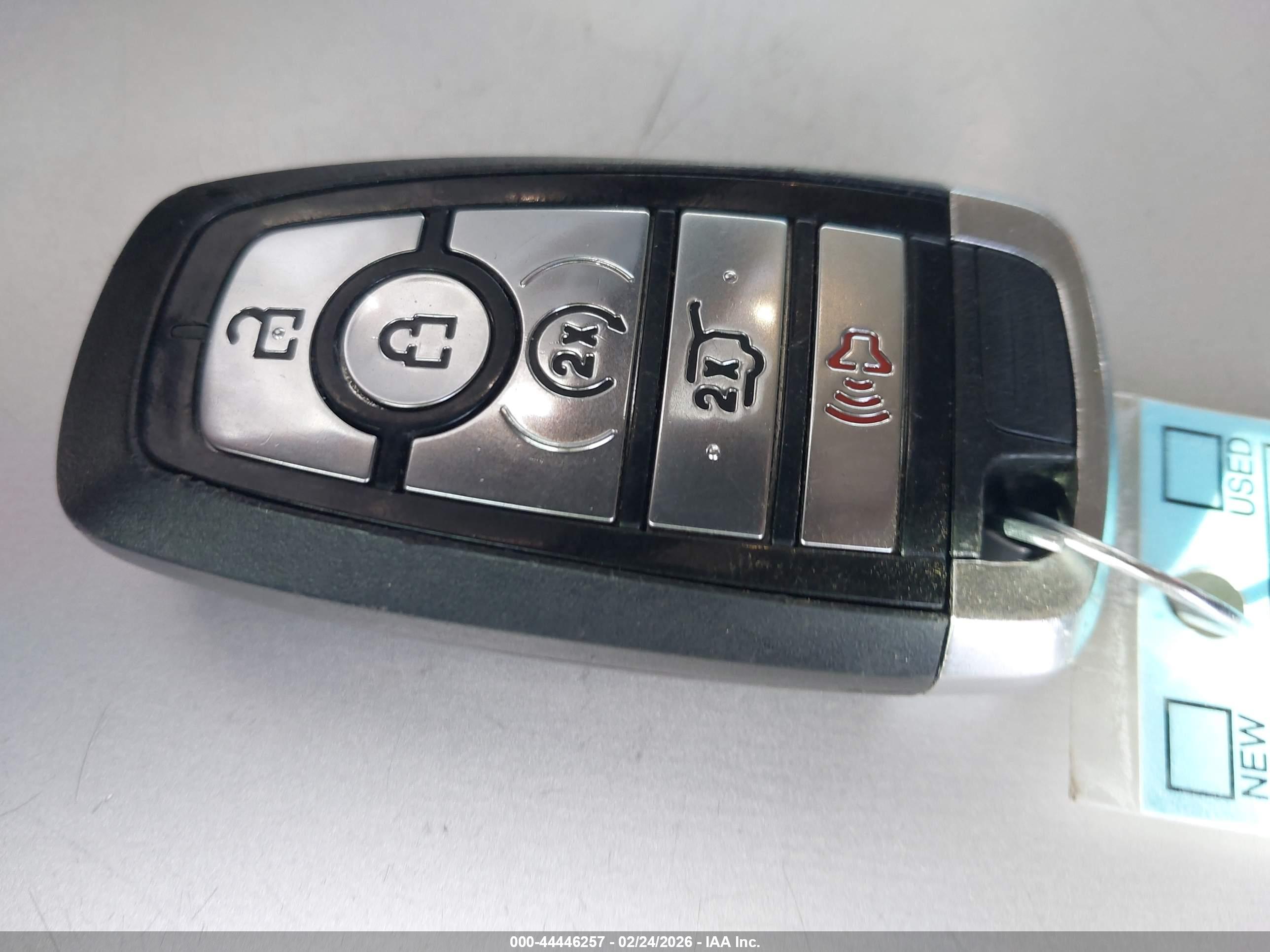 FORD ESCAPE image 11