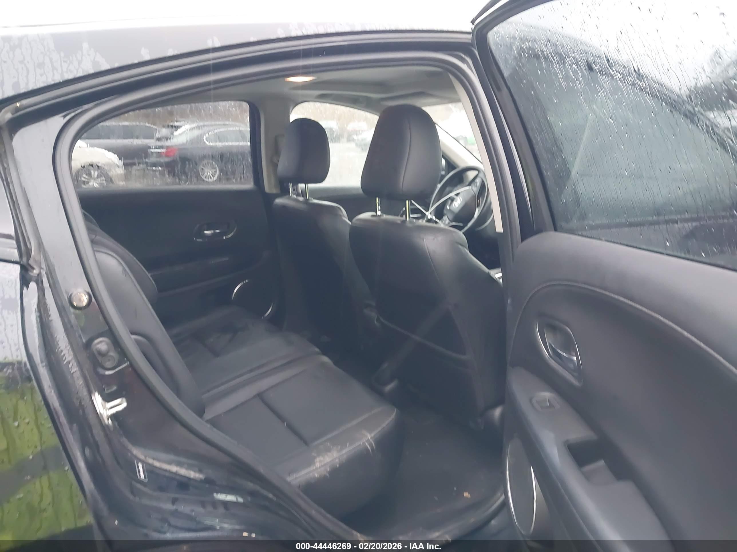 HONDA HR-V image 8
