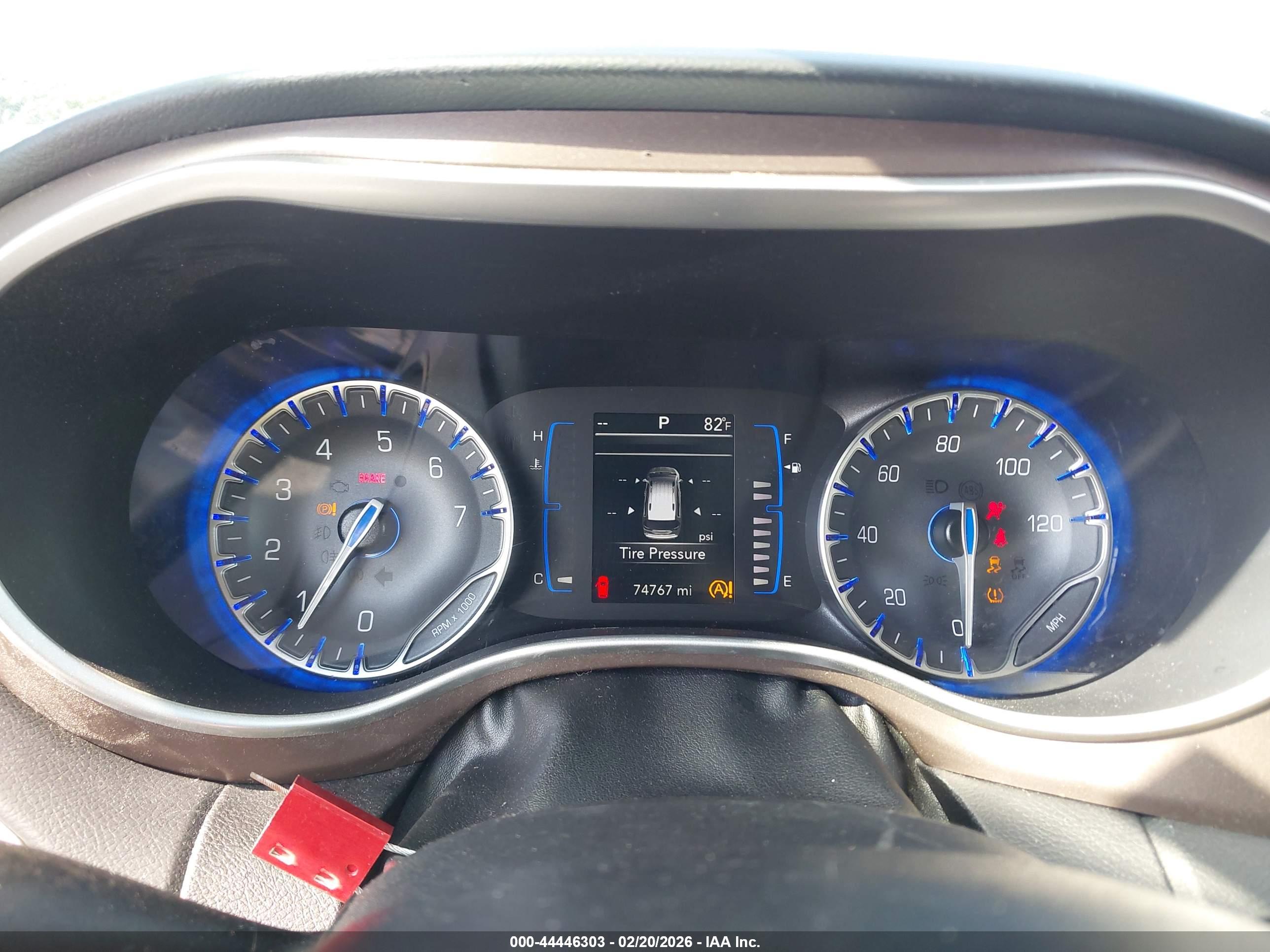 CHRYSLER VOYAGER image 7