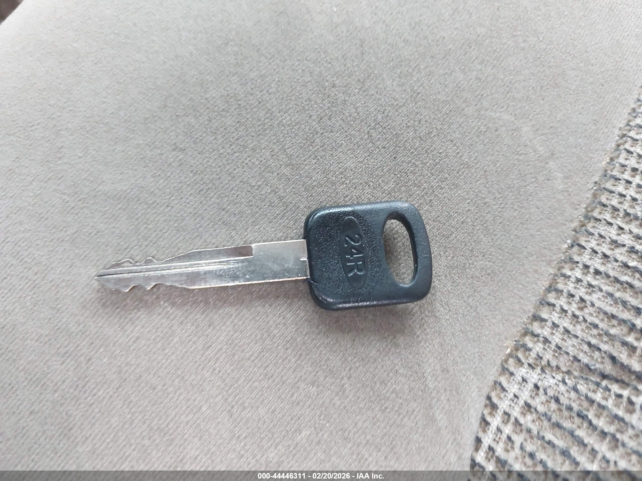 FORD E-350 image 11
