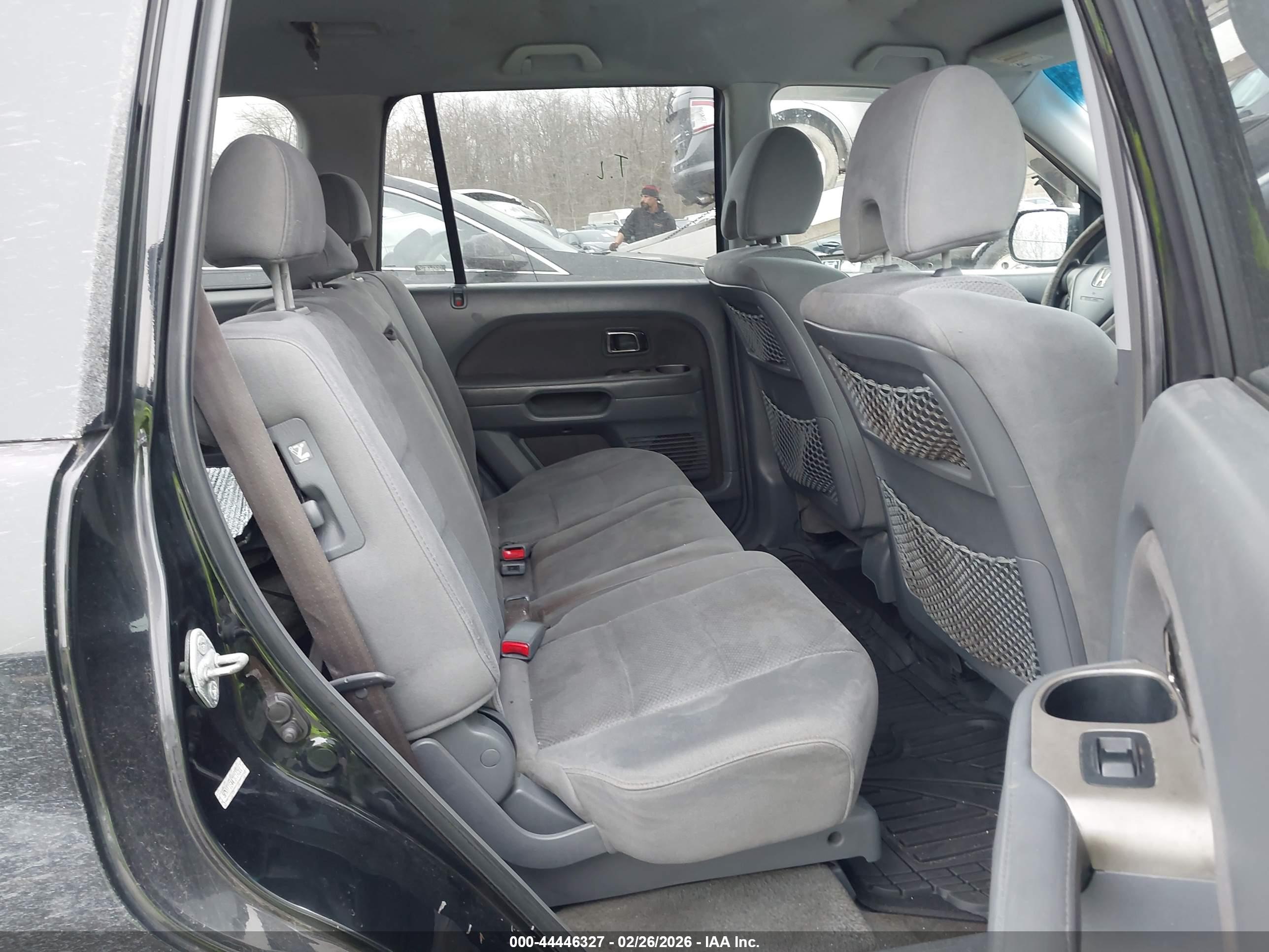 HONDA PILOT image 8