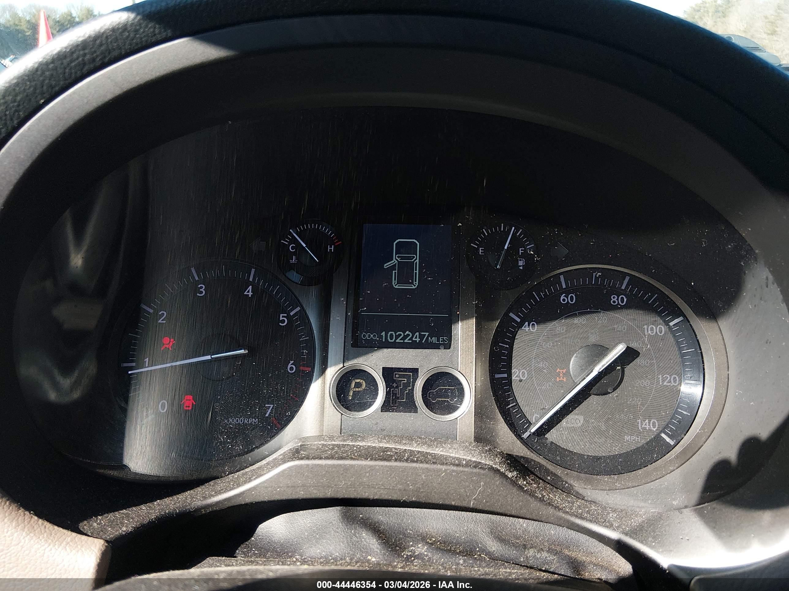 LEXUS GX image 7