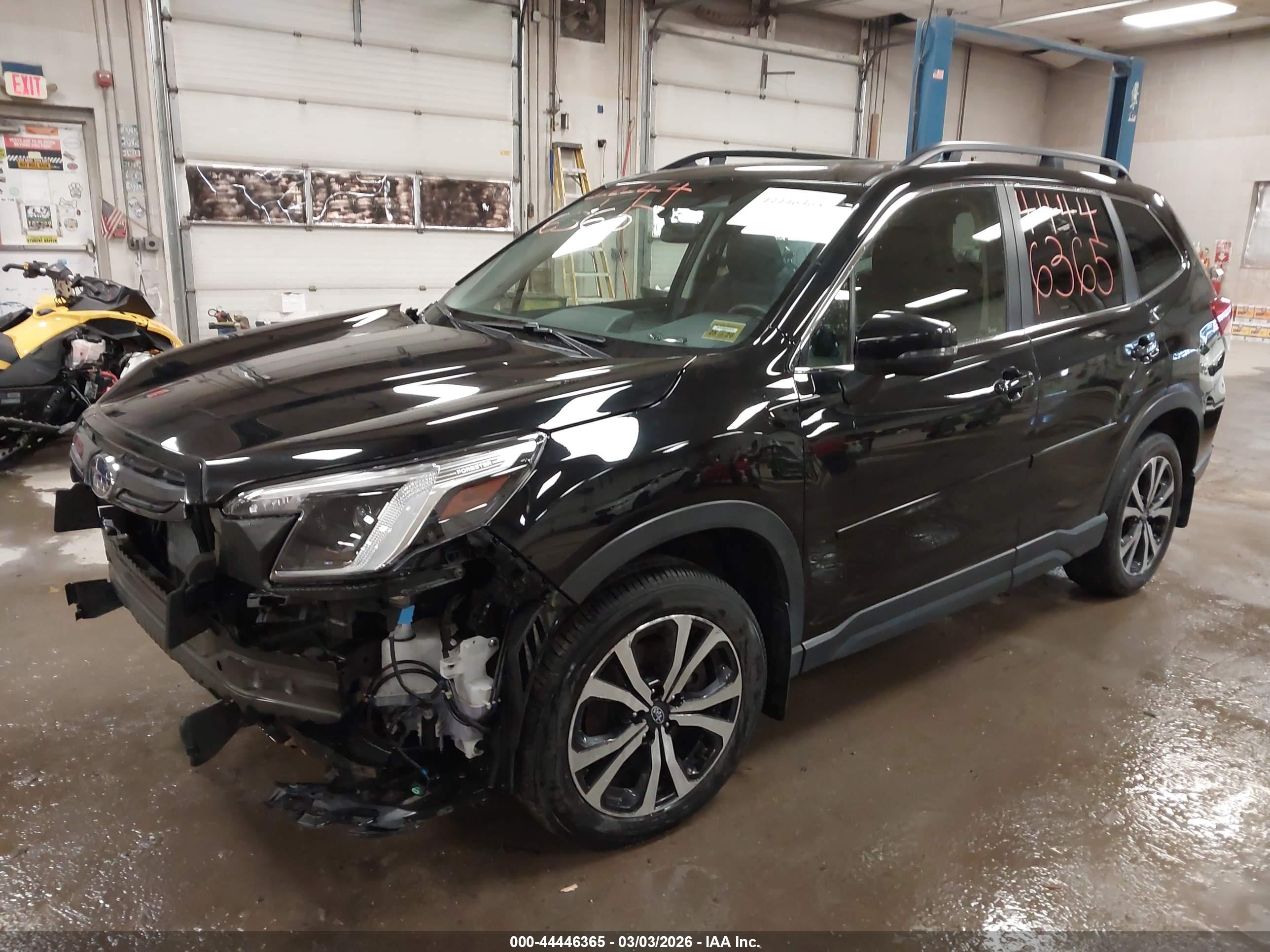SUBARU FORESTER image 2