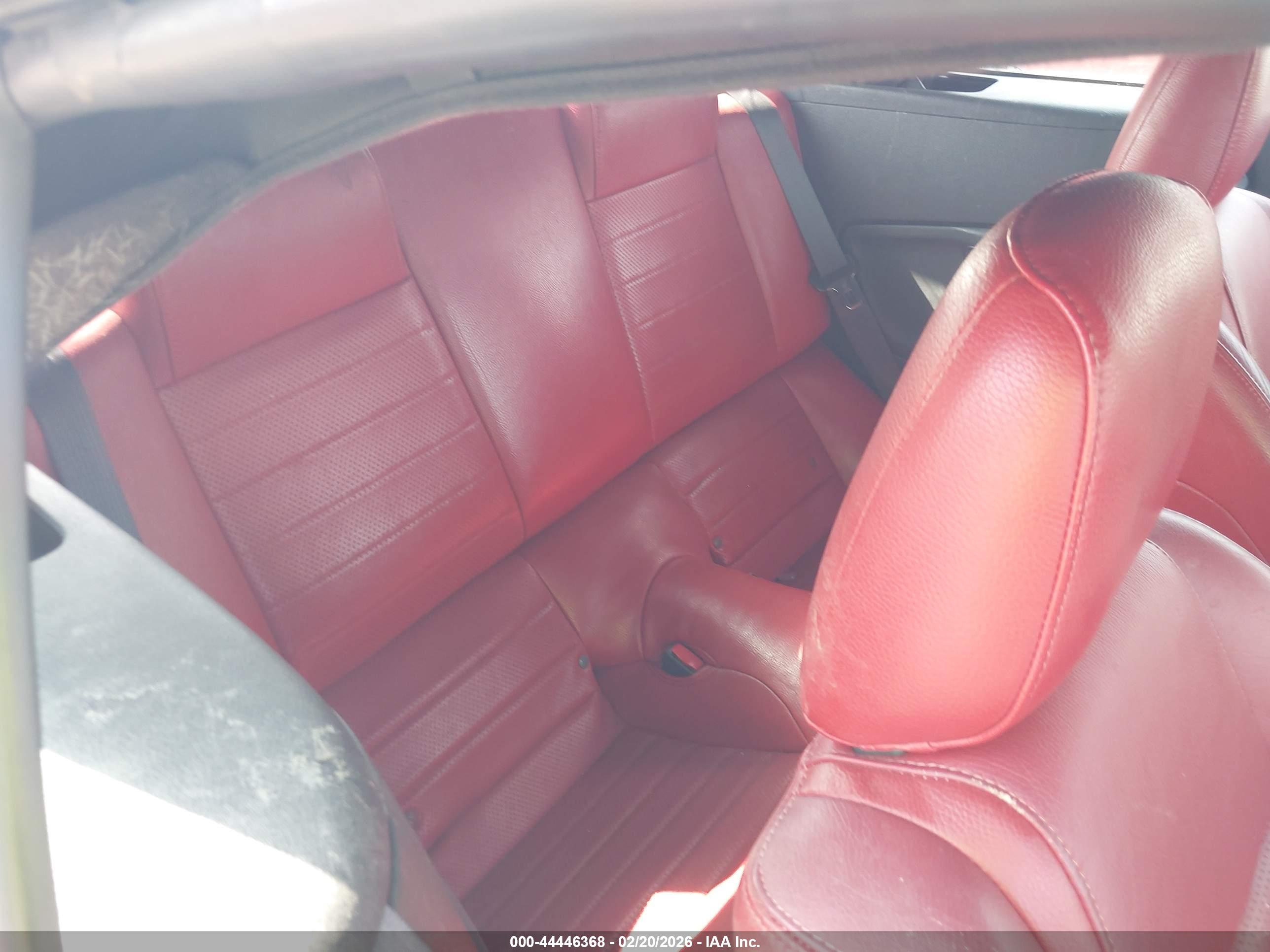 FORD MUSTANG image 8