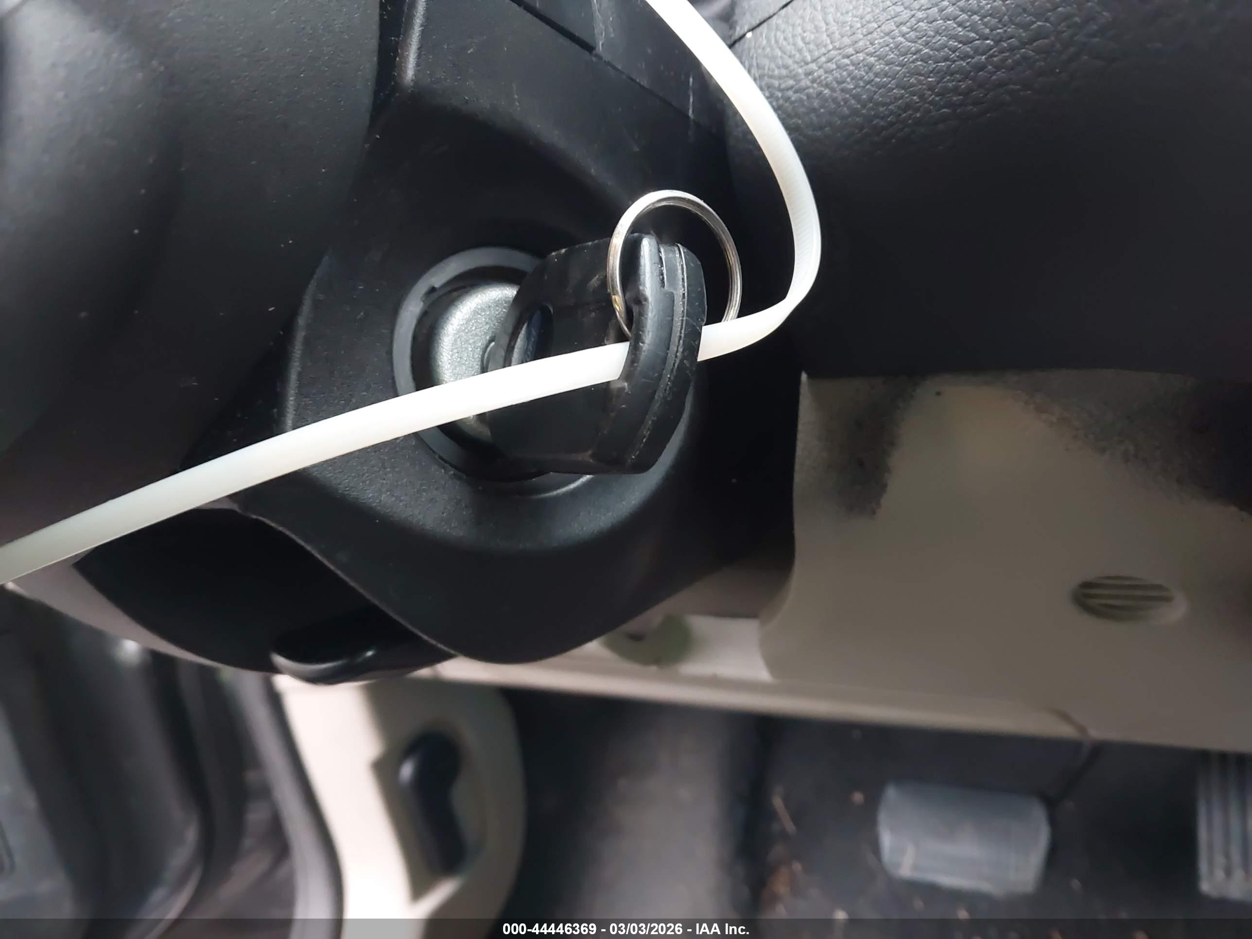 FORD FOCUS image 11