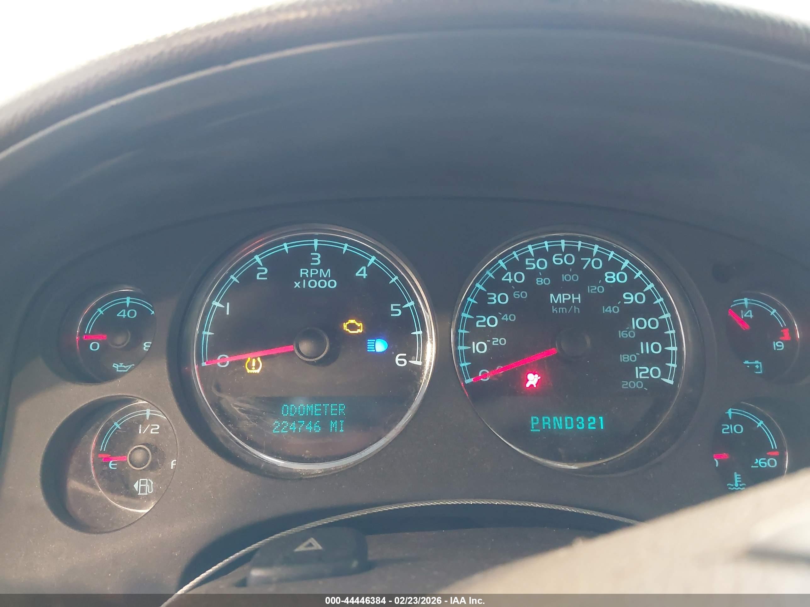 GMC YUKON image 7