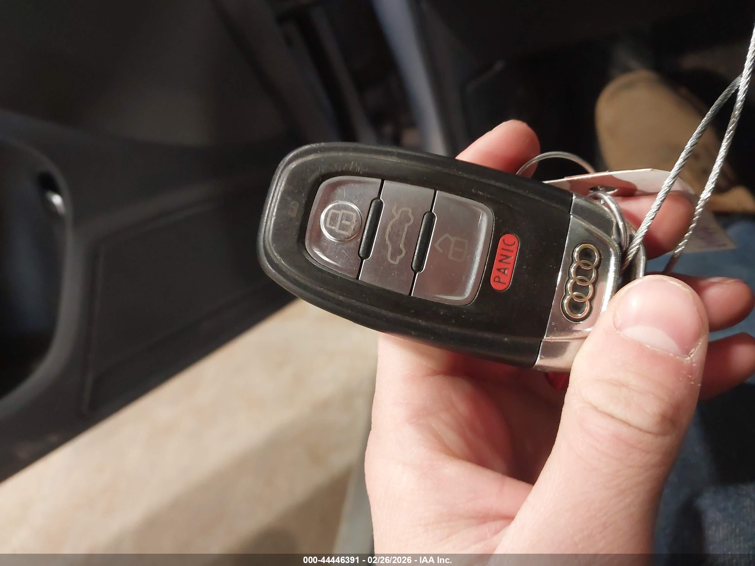 AUDI A4 image 11