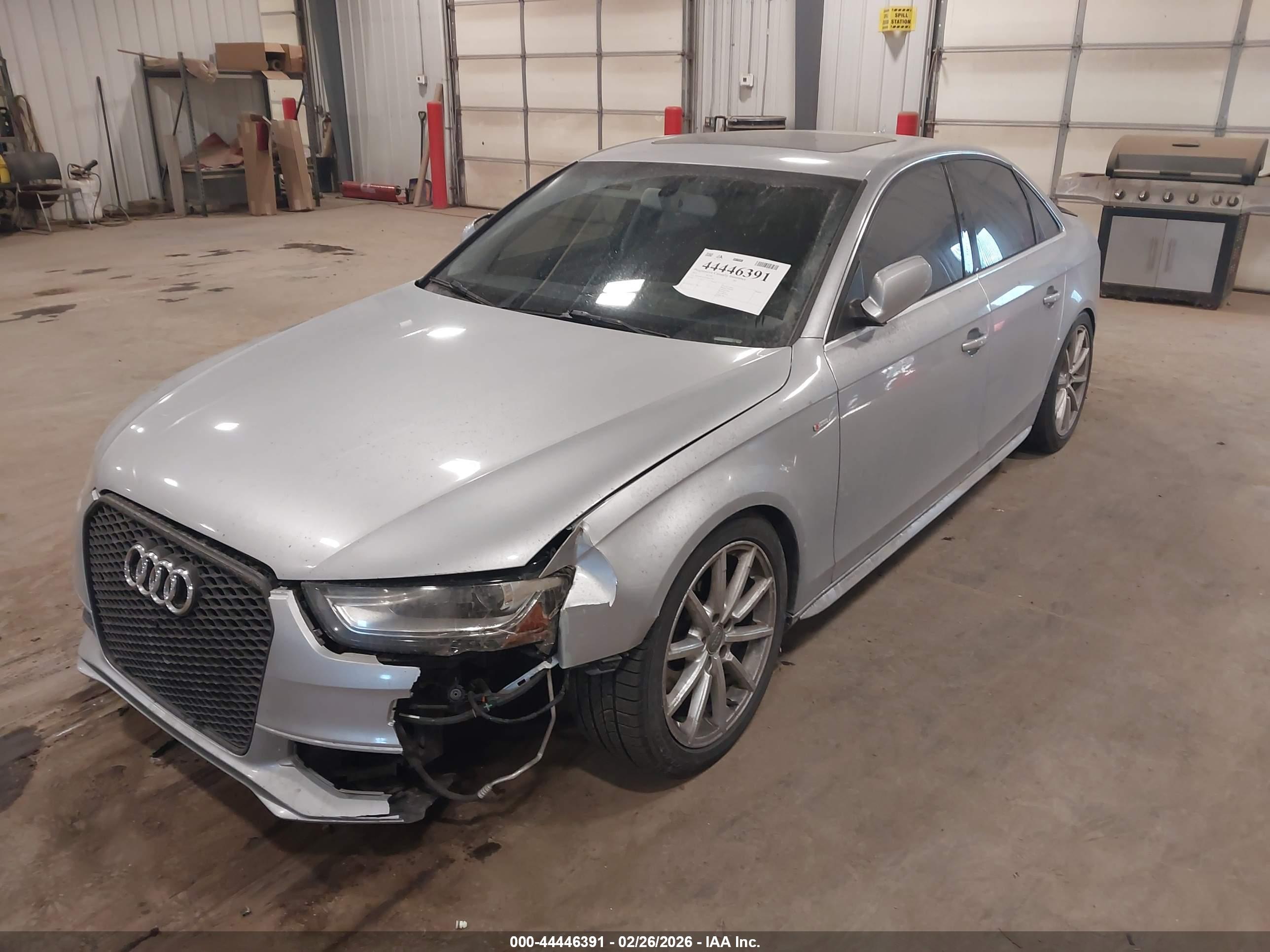 AUDI A4 image 2