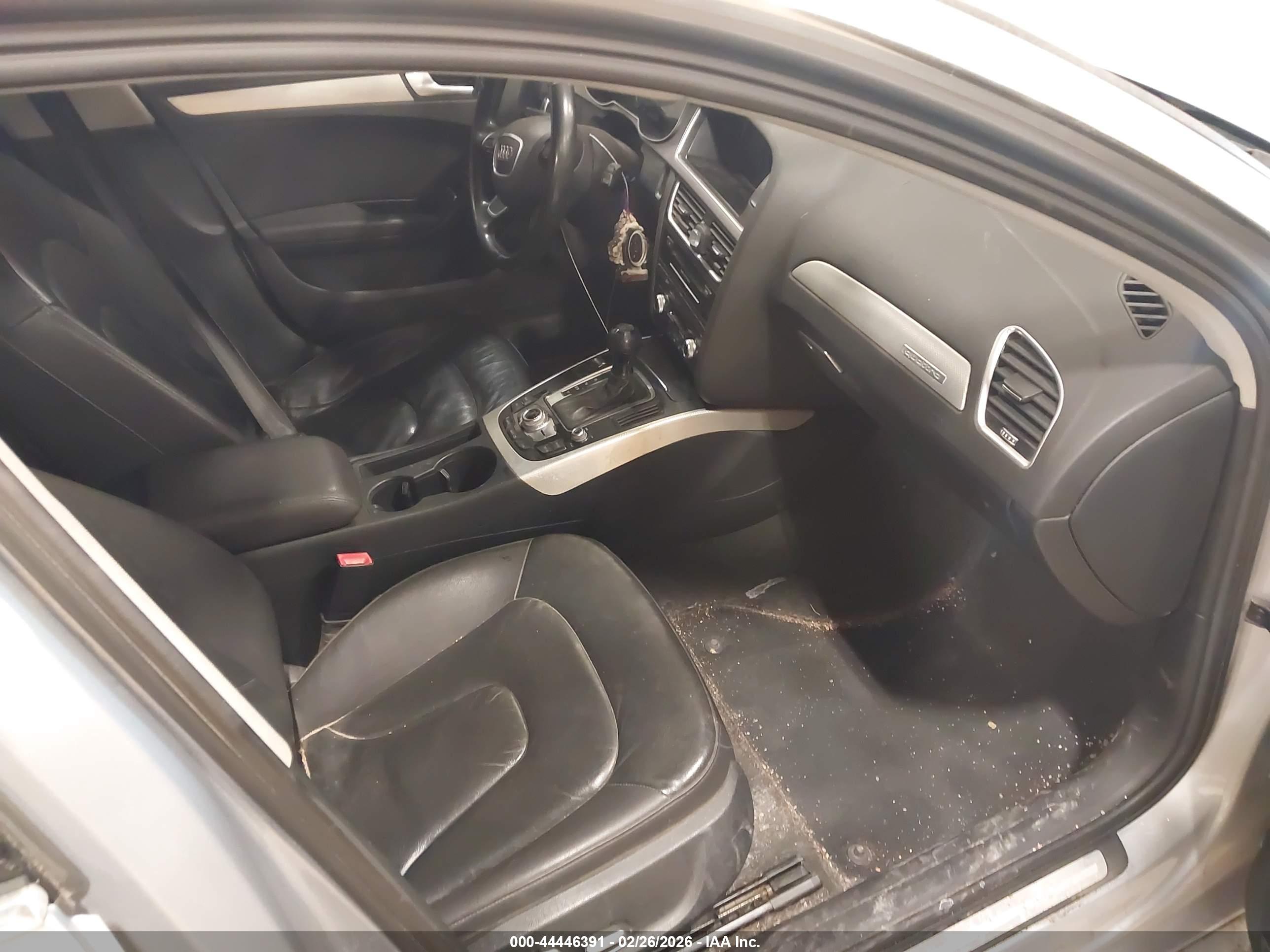 AUDI A4 image 5