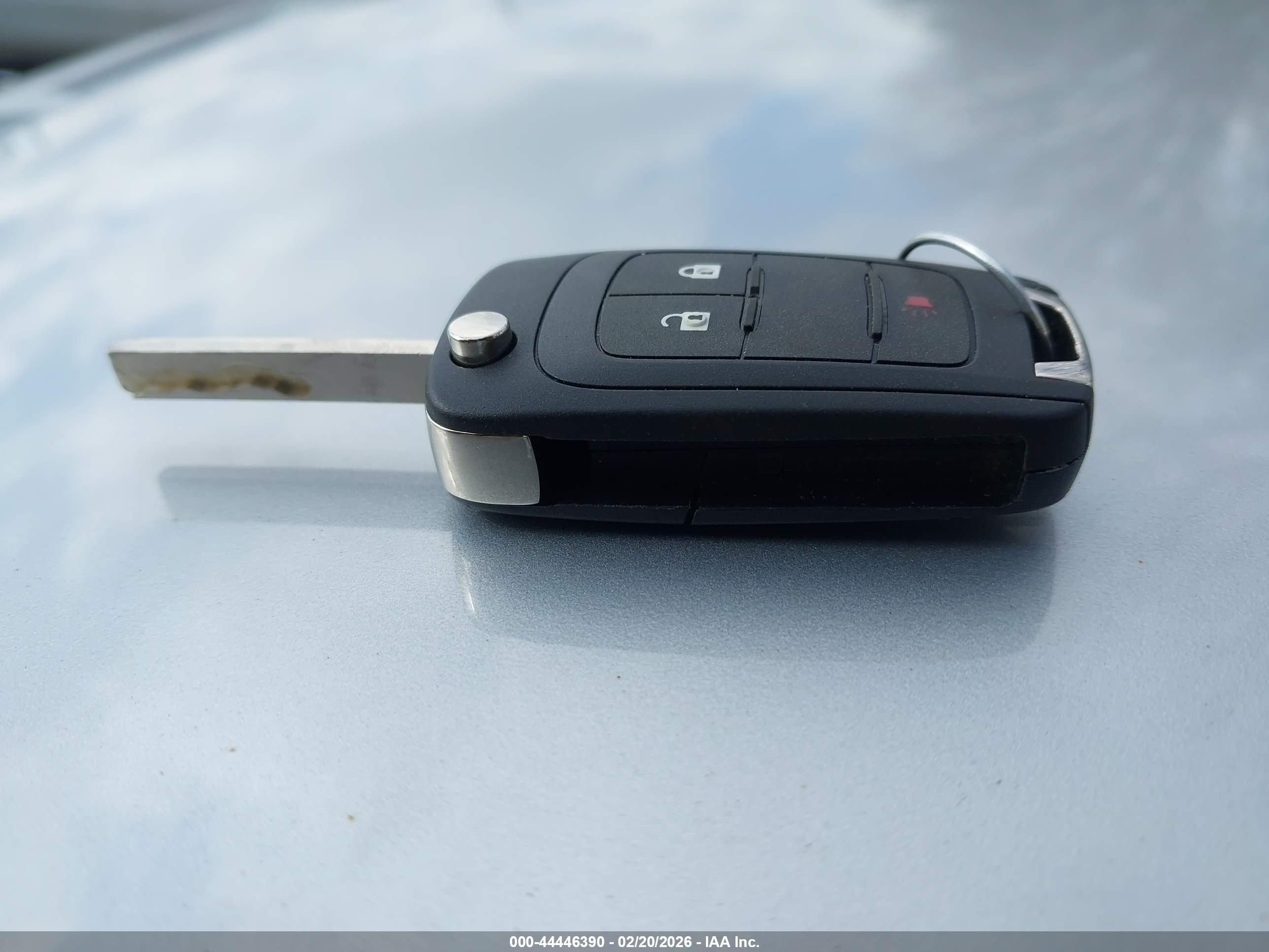 CHEVROLET EQUINOX image 11