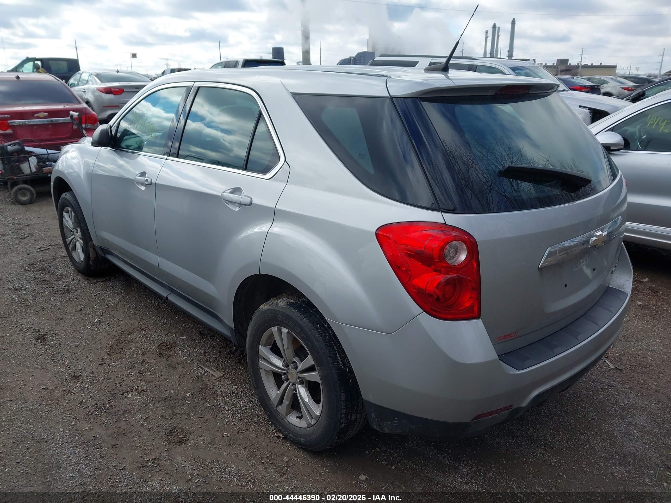 CHEVROLET EQUINOX image 3