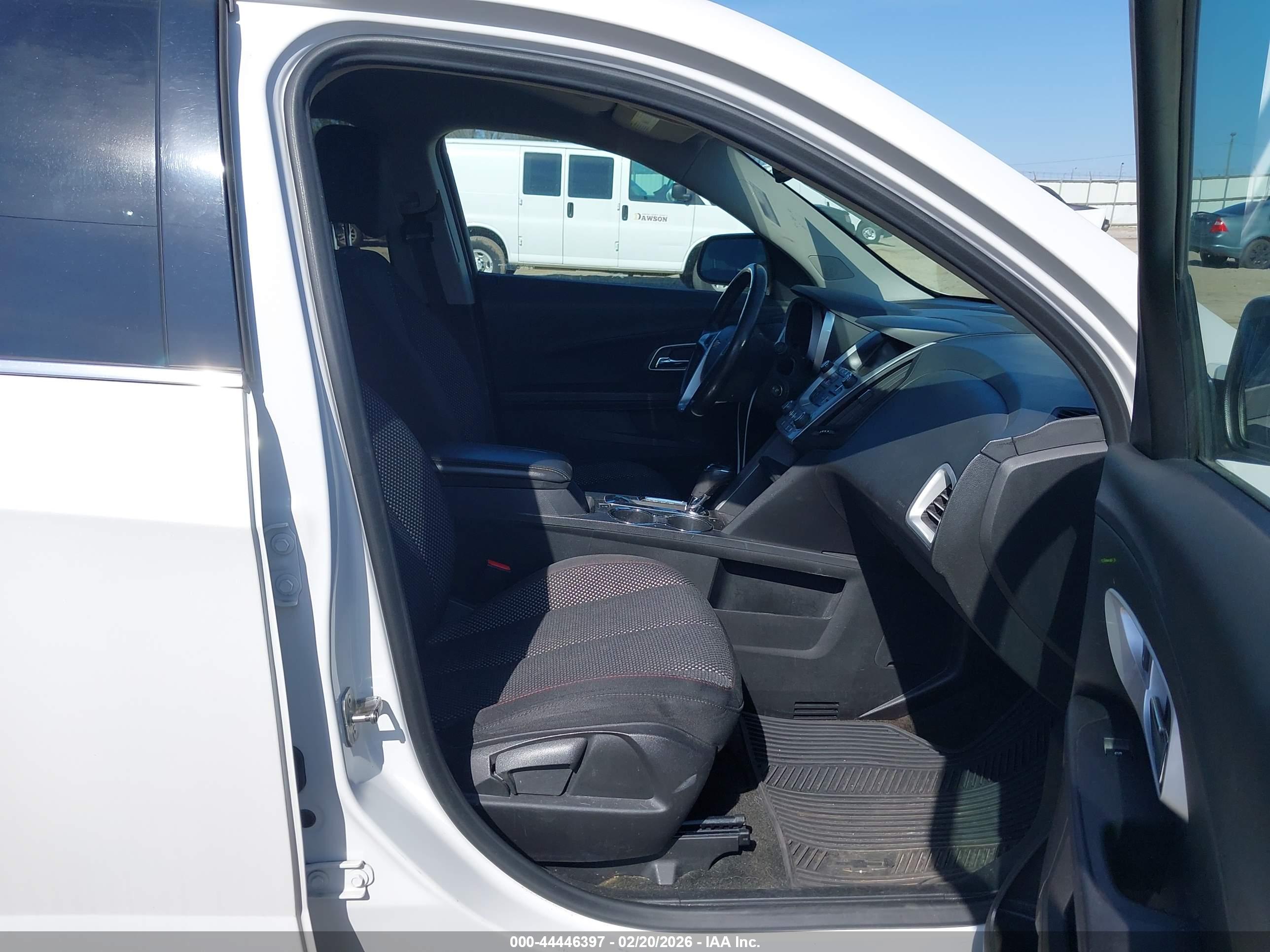 CHEVROLET EQUINOX image 5