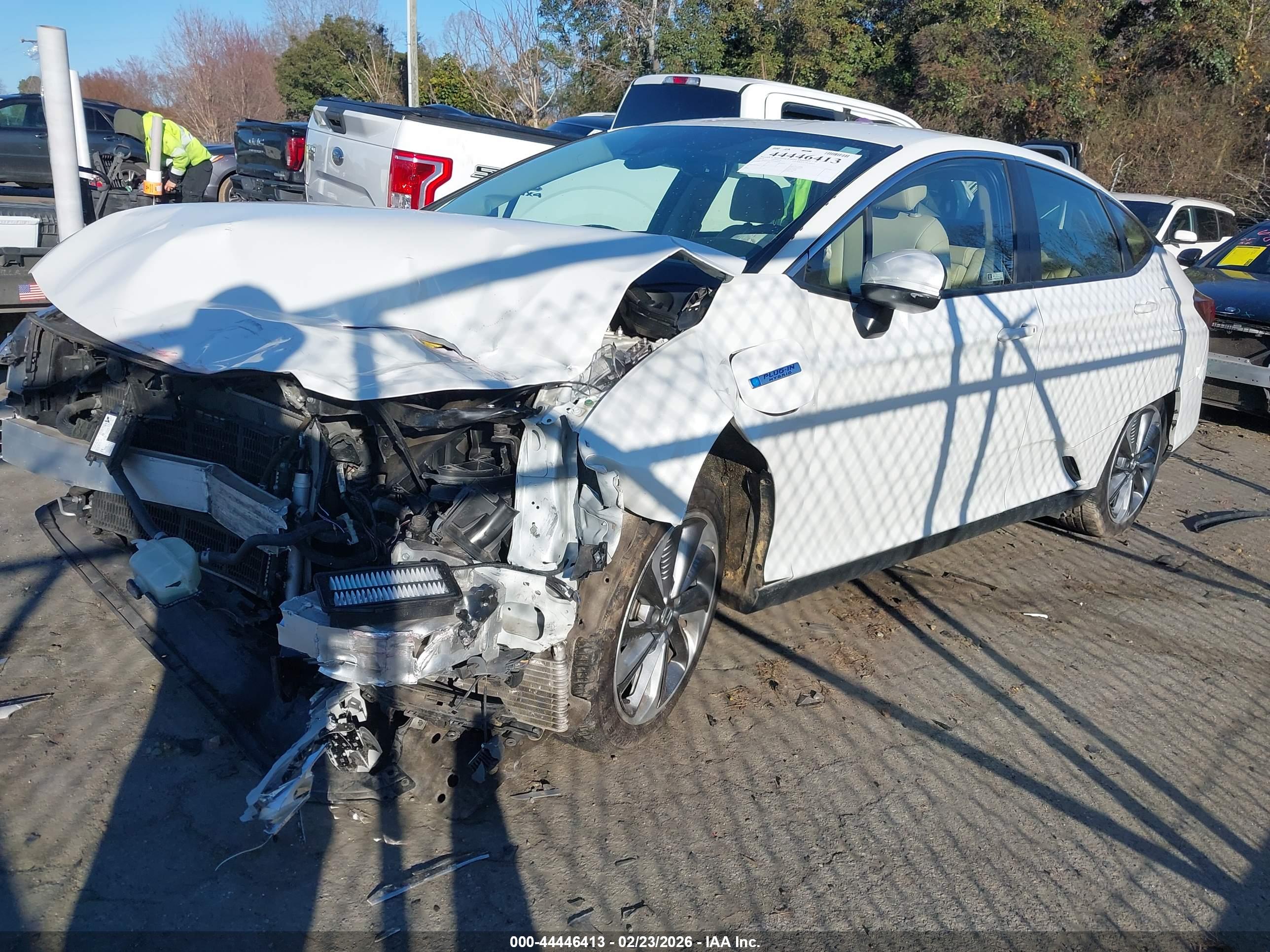 HONDA CLARITY image 2