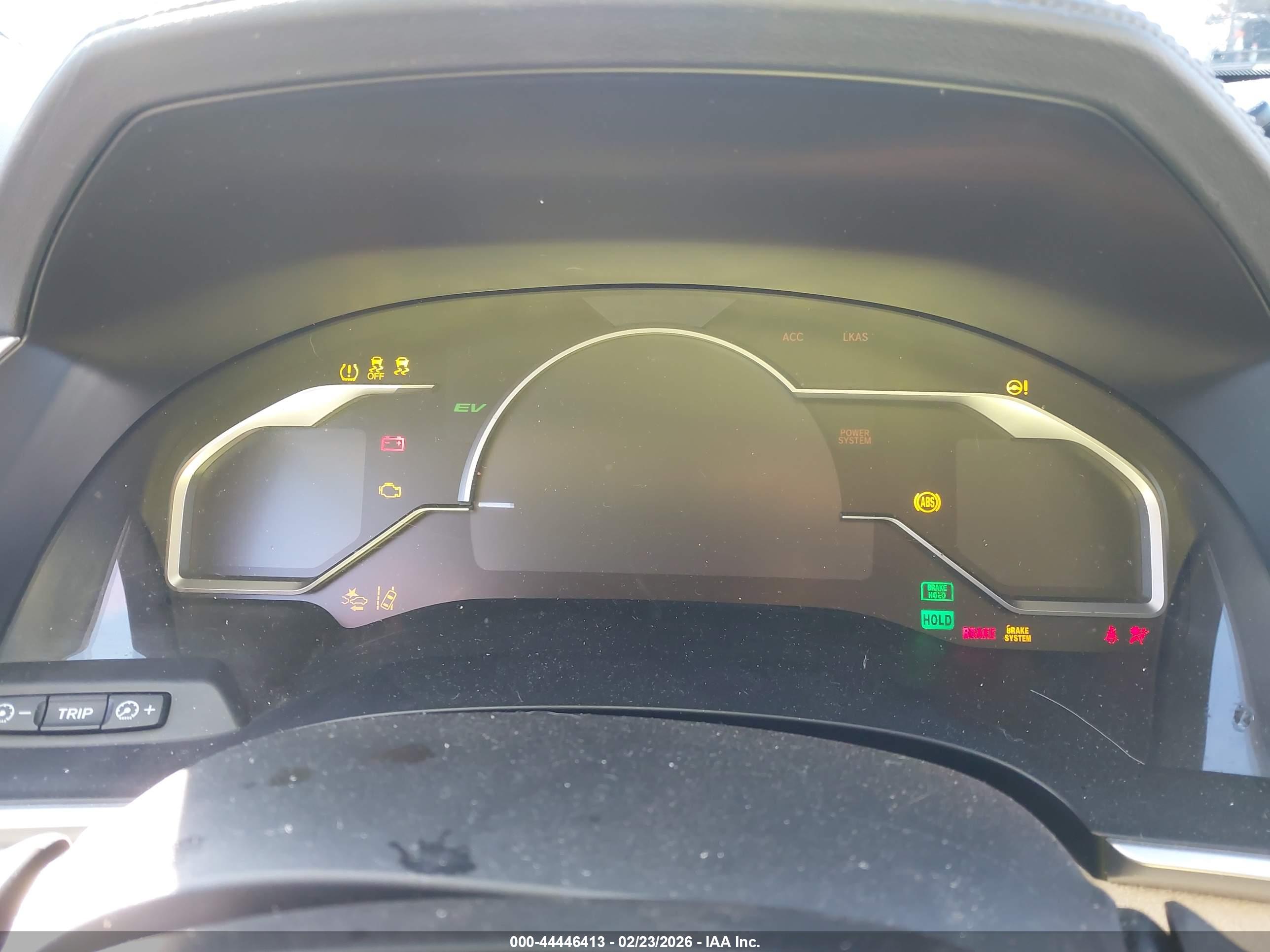 HONDA CLARITY image 7